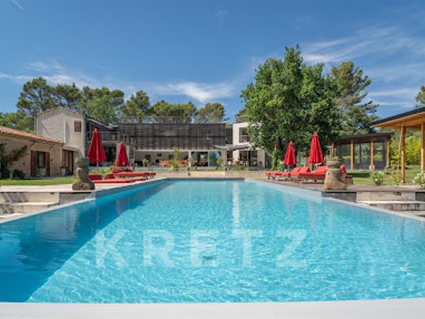 Maison à vendre - 10 pièces - 528m2 - Aix-En-Provence (13100)