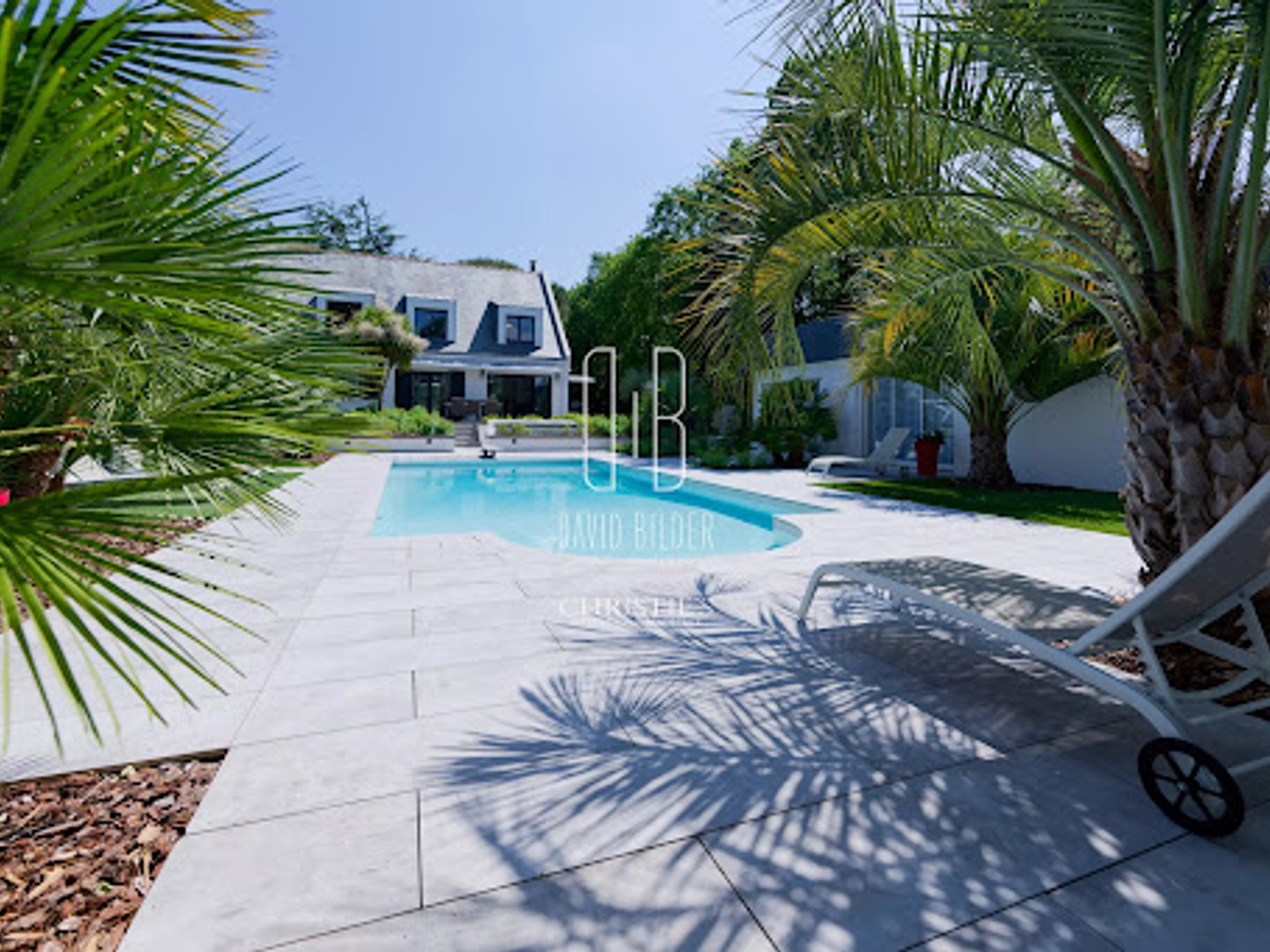 Maison 7 pièces 334 m²