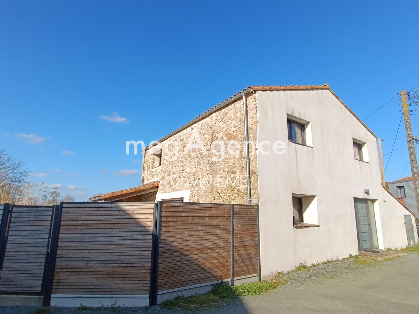 Maison à vendre - 5 pièces - 94m2 - Montaigu-Vendée (85600)