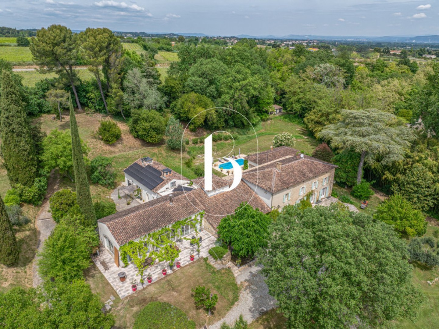 Mas provençal 15 pièces 520 m²