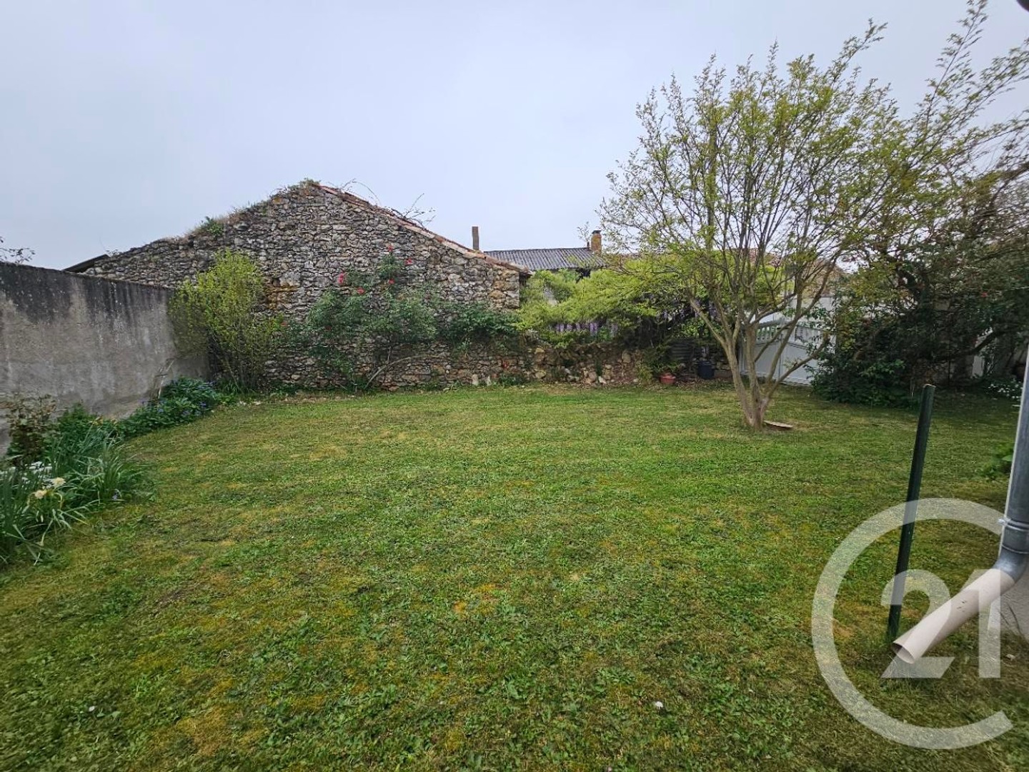 Maison à vendre - 3 pièces - 119m2 - Archigny (86210)