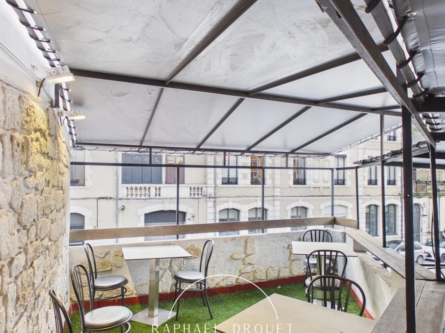 Magasin à vendre - 6 pièces - 315m2 - Vienne (38200)