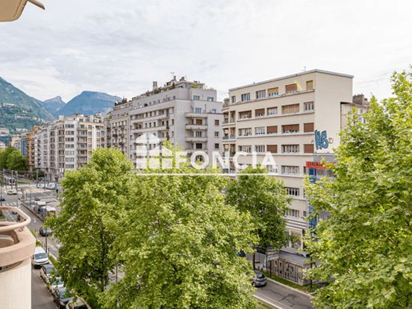 Appartement à vendre - 2 pièces - 60m2 - Grenoble (38100)