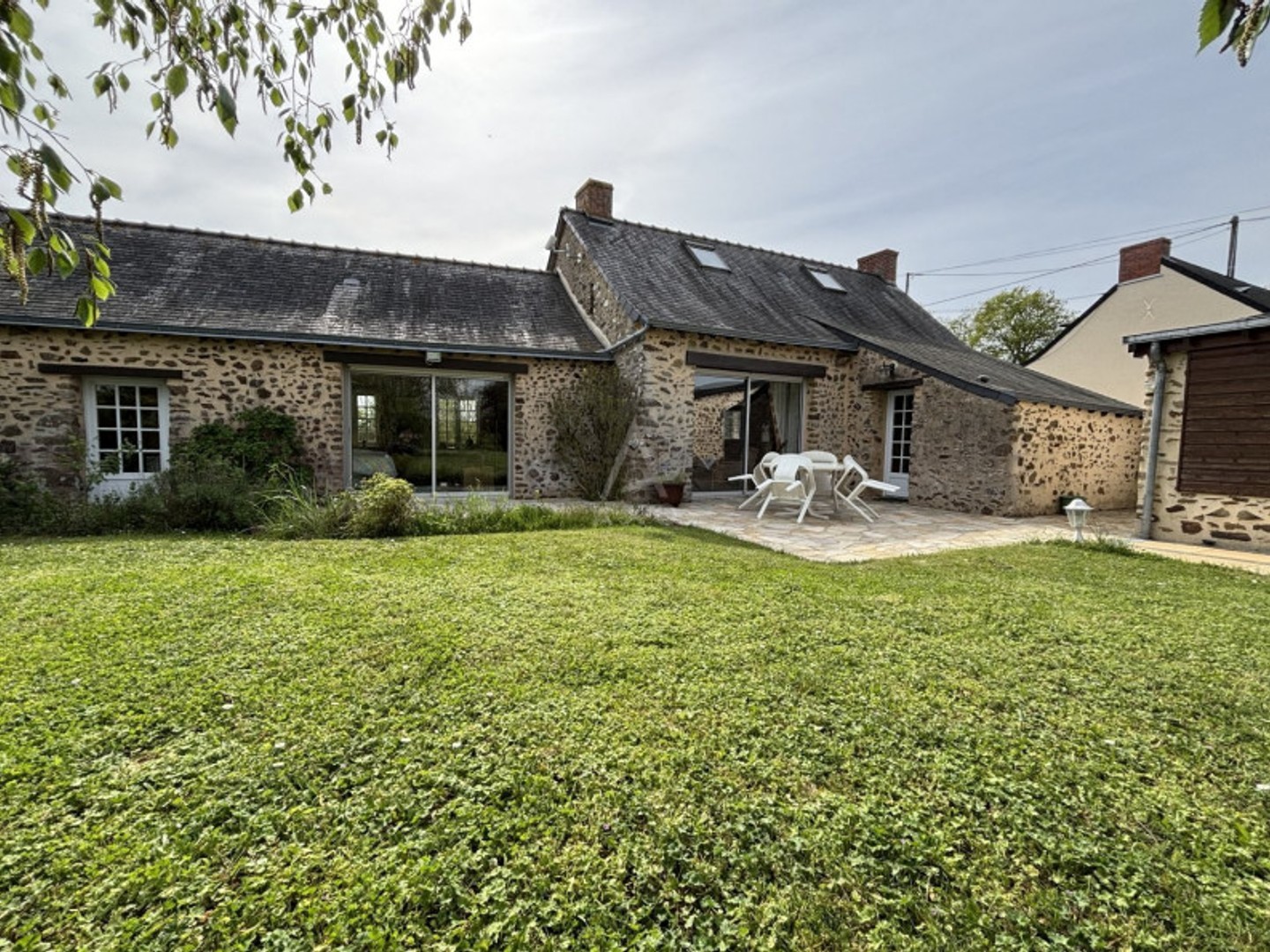 Maison à vendre - 5 pièces - 93m2 - Saint-Denis-D'anjou (53290)