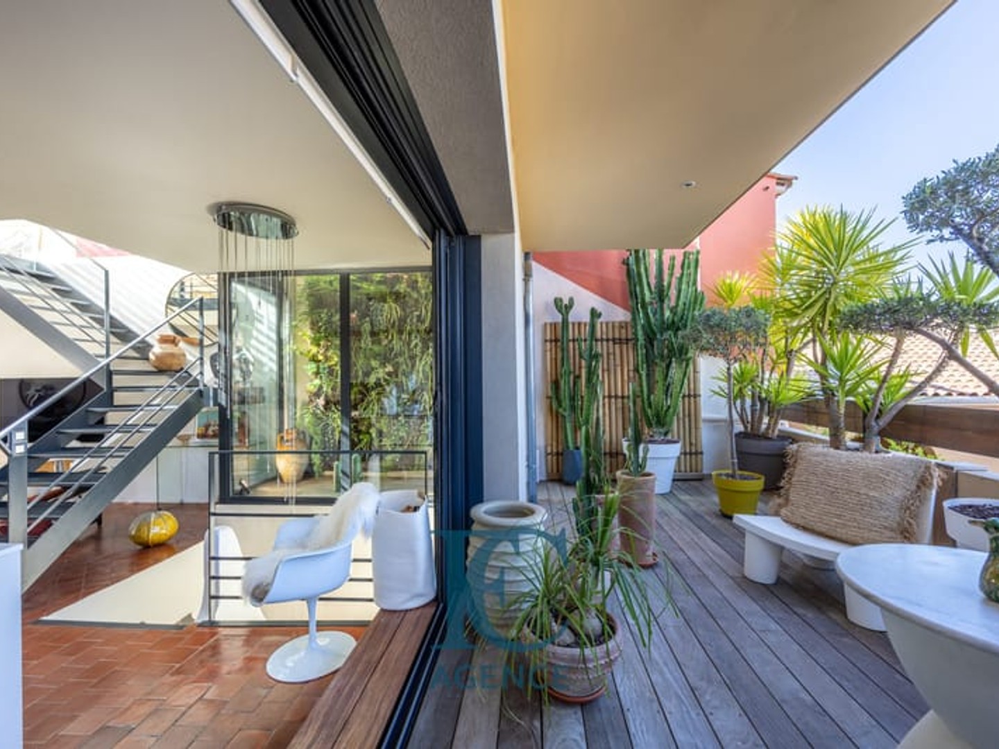 Maison à vendre - 6 pièces - 165m2 - Sanary-Sur-Mer (83110)