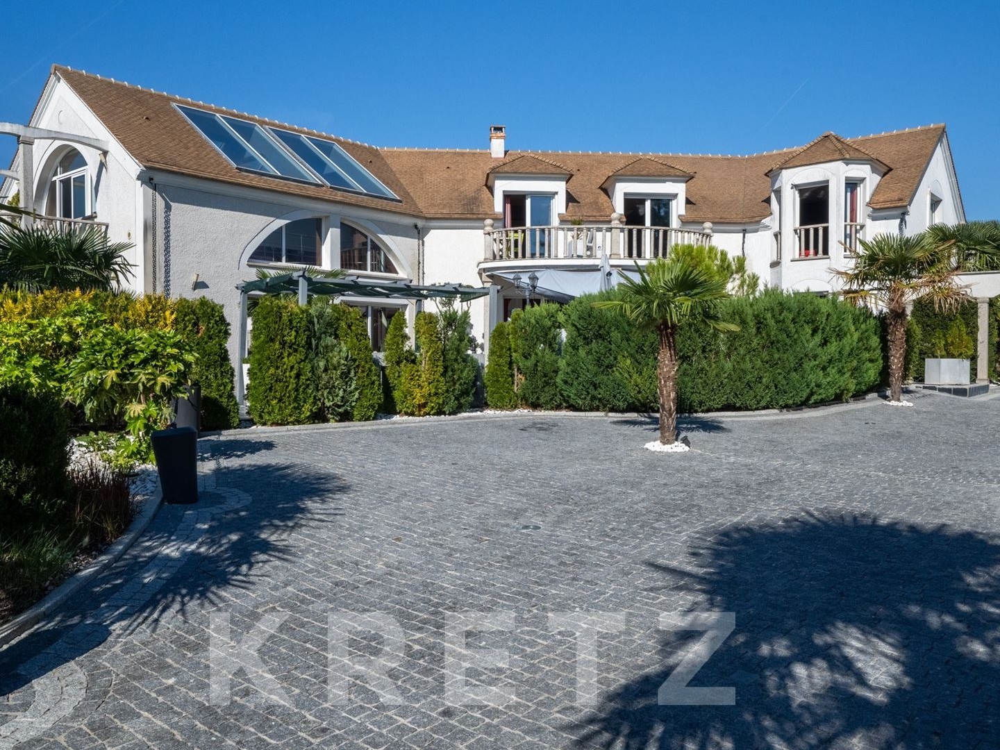 Maison à vendre - 15 pièces - 570m2 - Morsang-Sur-Seine (91250)