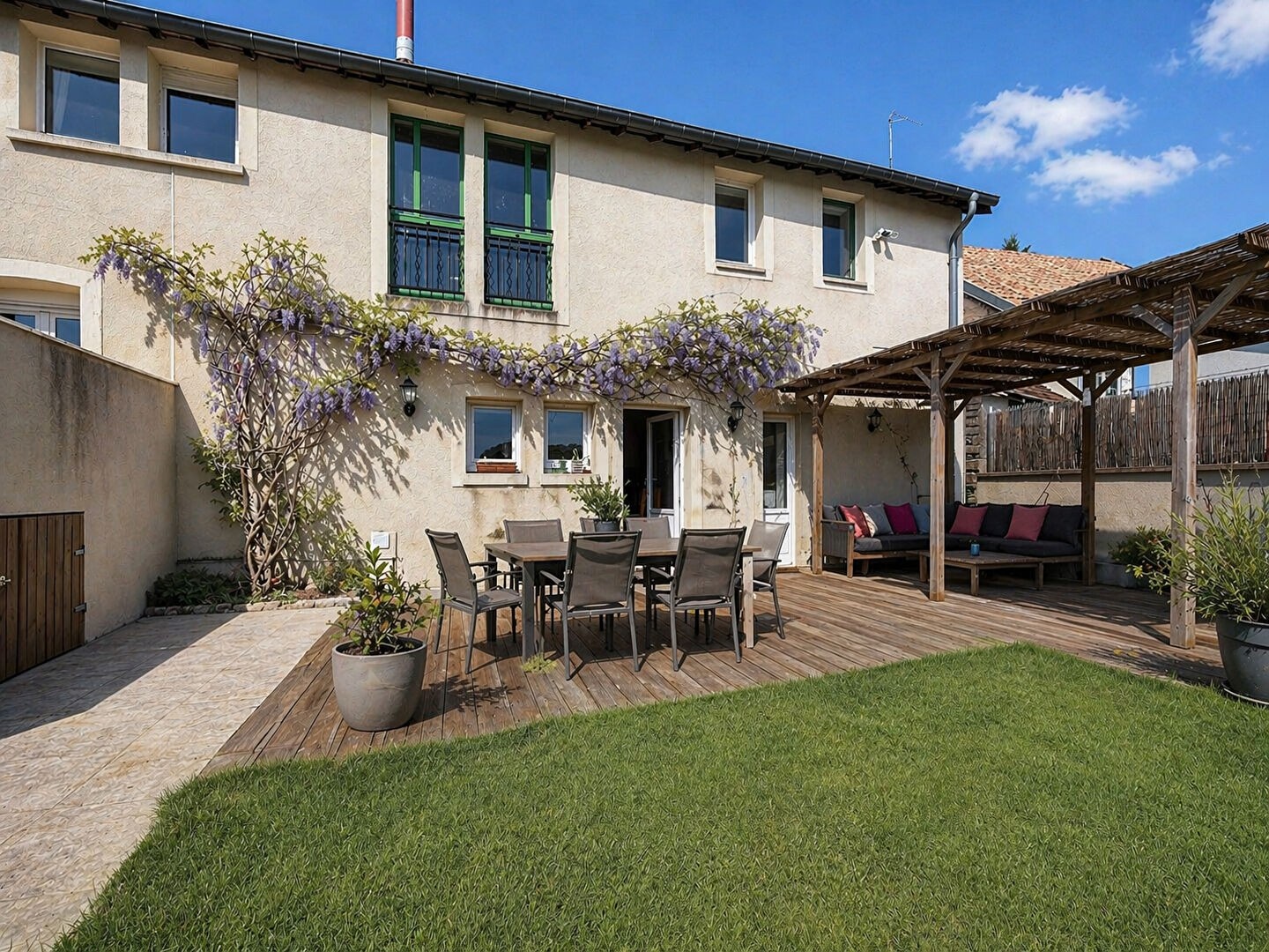 Maison à vendre - 7 pièces - 270m2 - Burgille (25170)