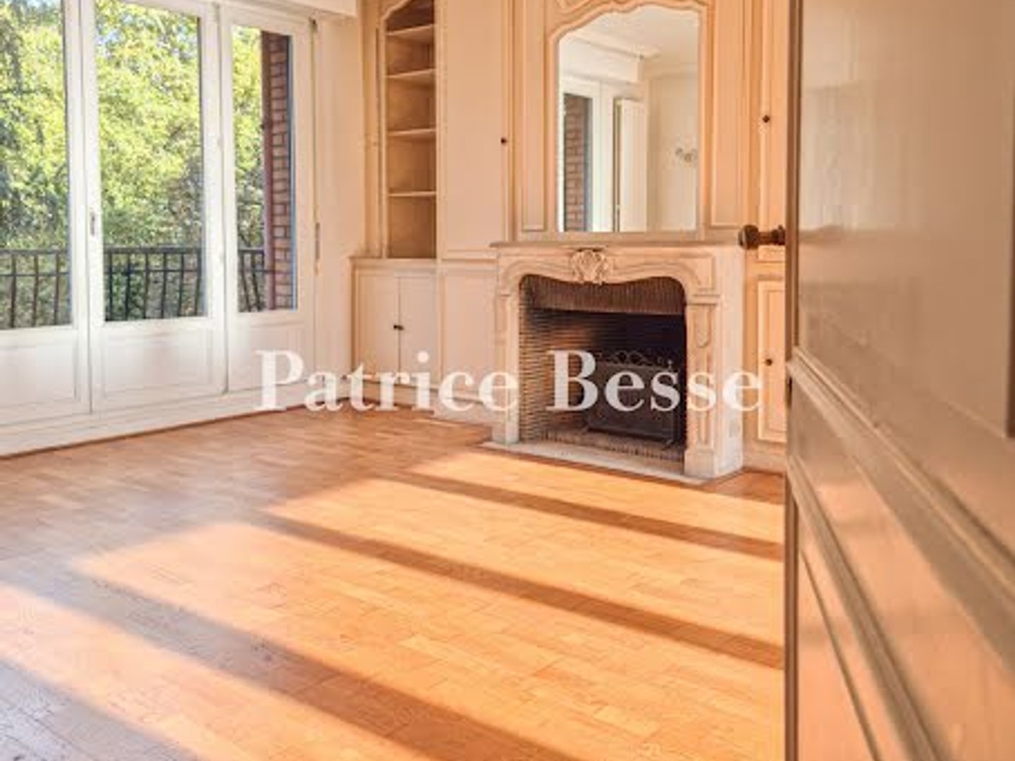 Appartement à vendre - 6 pièces - 124m2 - Lille (59000)
