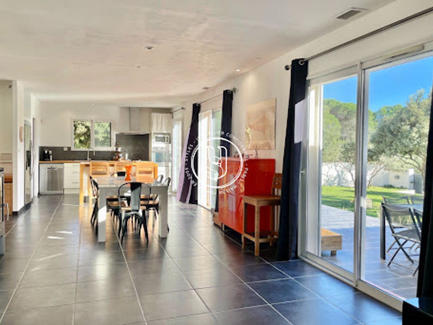 Maison à vendre - 4 pièces - 135m2 - Uzès (30700)