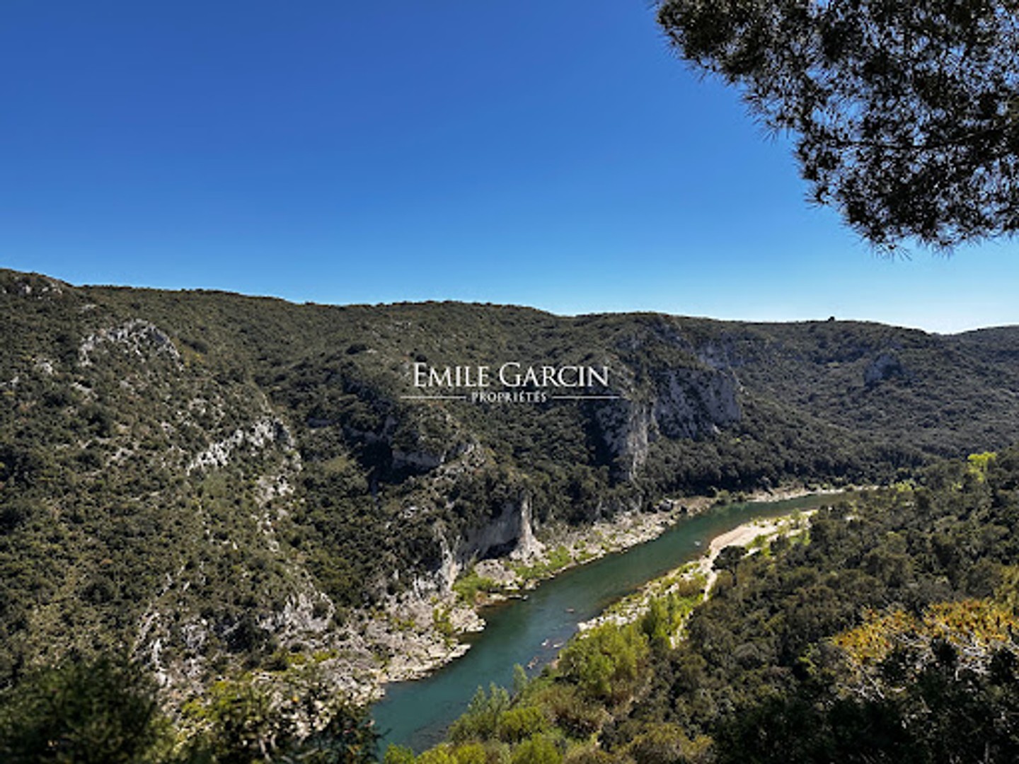 Maison à vendre - 8 pièces - 195m2 - Uzès (30700)