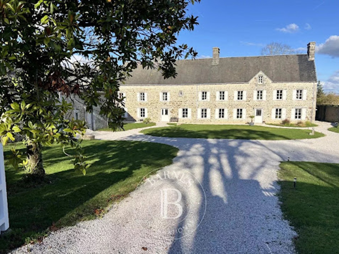 Maison 9 pièces 291 m²