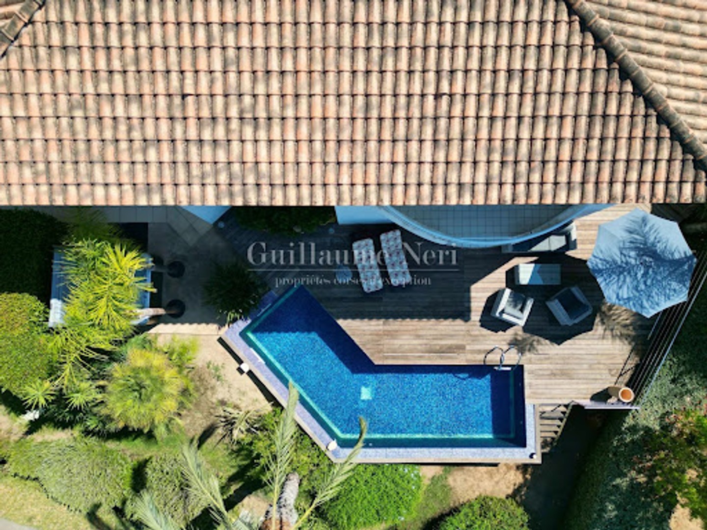 Villa 5 pièces 220 m²
