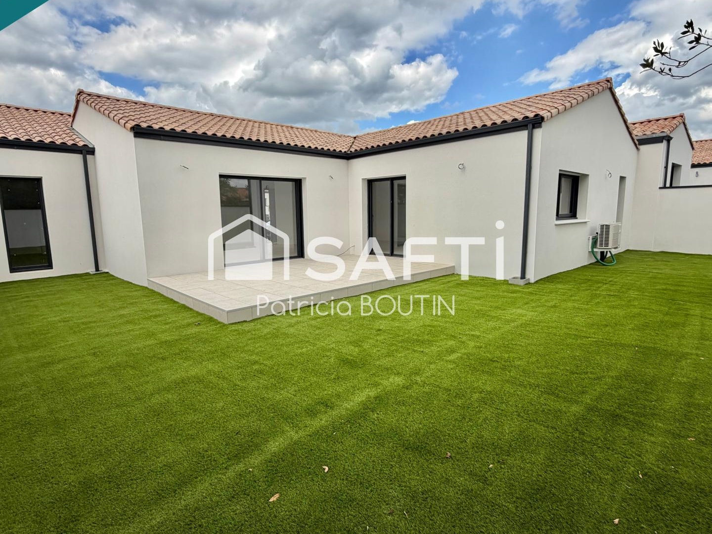 PAVILLON NEUF DE PLAIN PIED 3 CHAMBRES ET GARAGE A NIORT !
