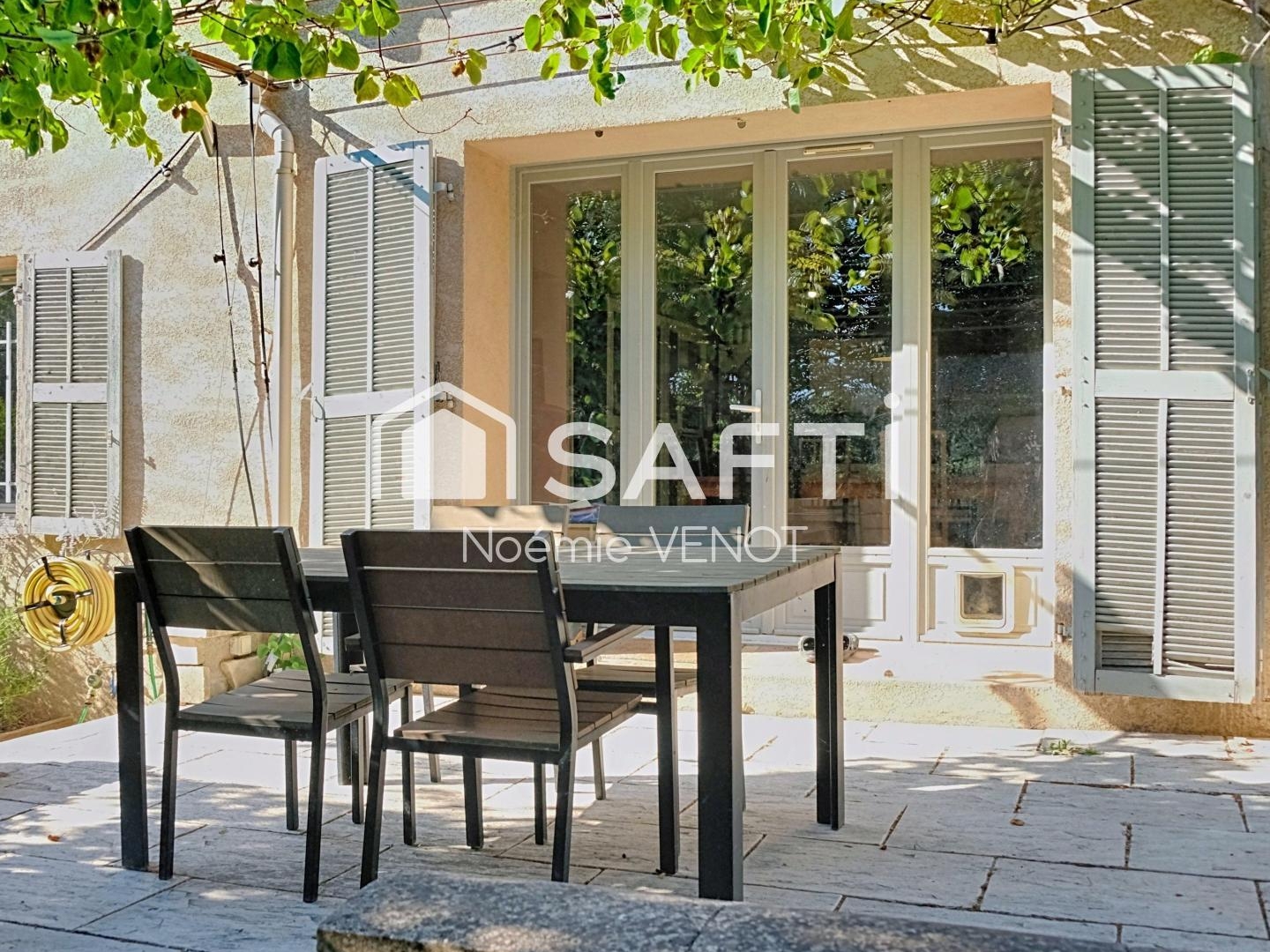 Maison à vendre - 4 pièces - 126m2 - Aix-En-Provence (13080)