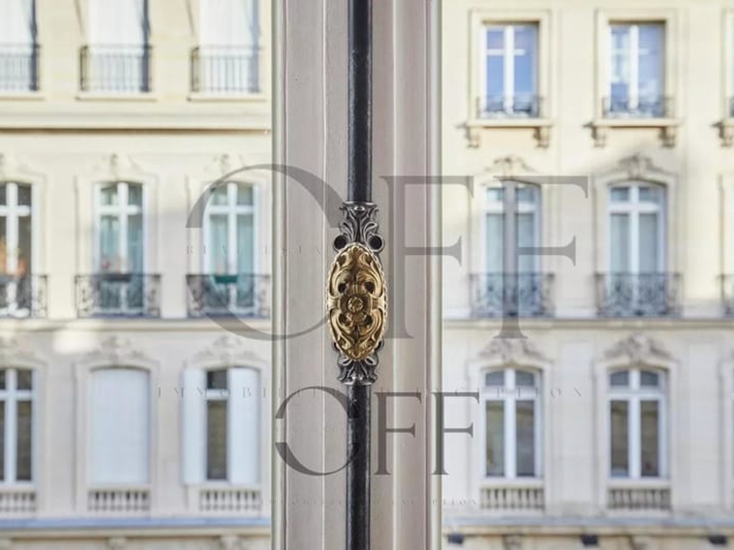 Paris 8e - Triangle d'Or | Adresse d'exception à proximité immédiate de l'avenue Montaigne