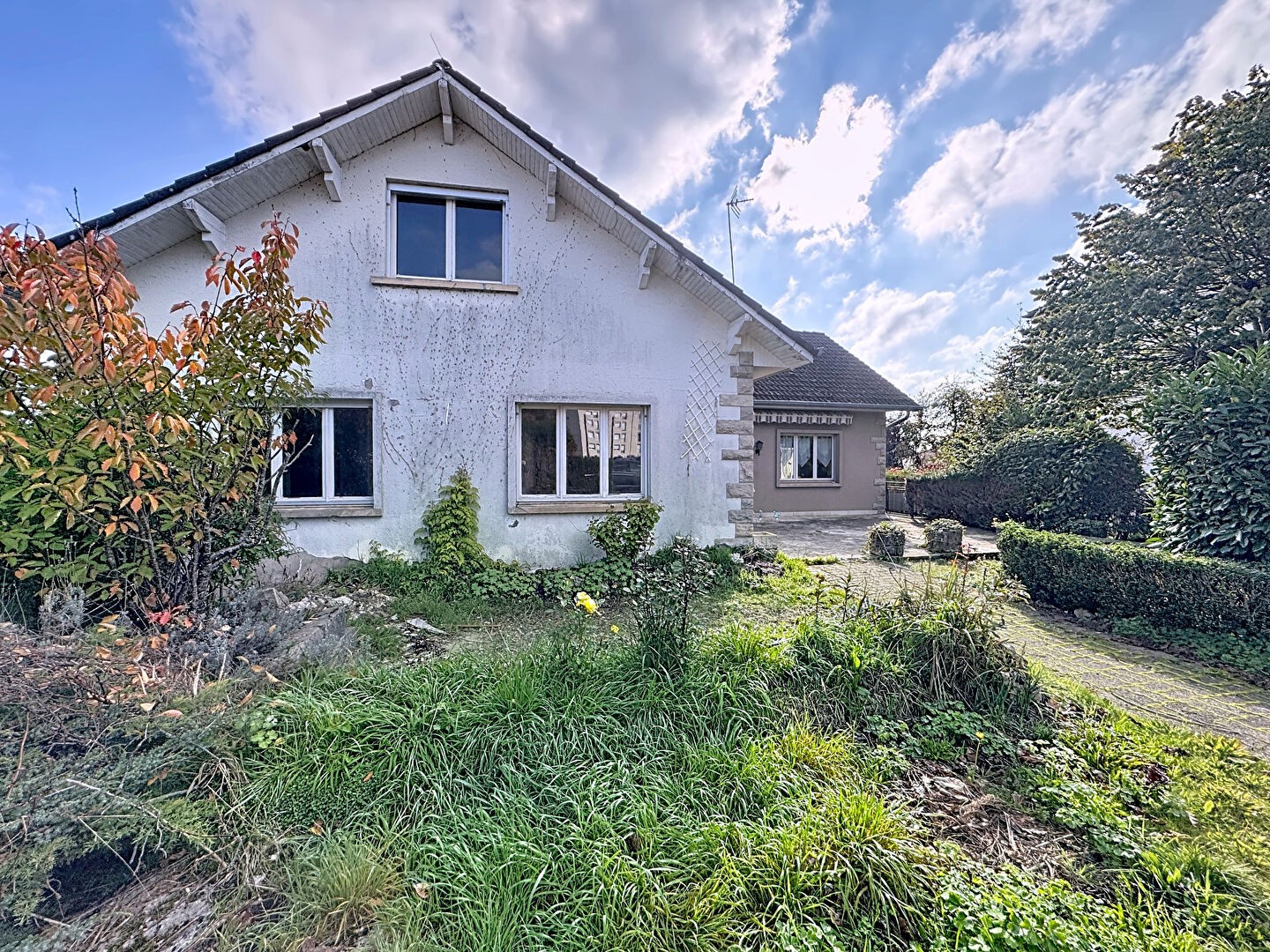 Maison à vendre - 8 pièces - 163m2 - Vesoul (70000)