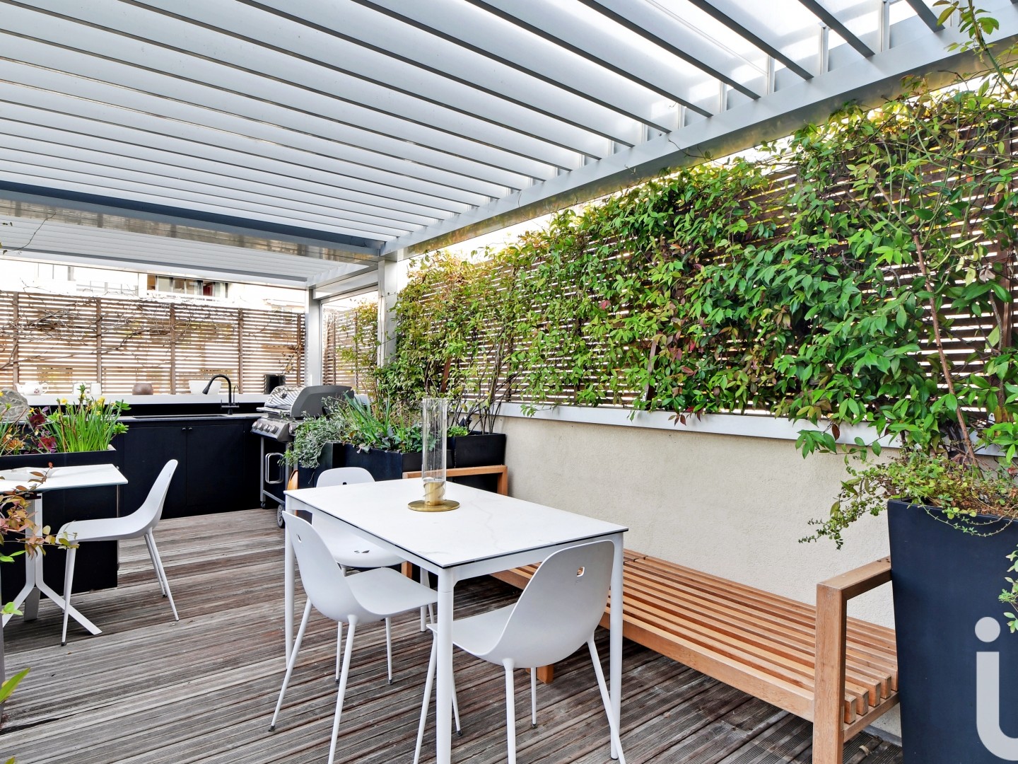 Maison 9 pièces 450 m²