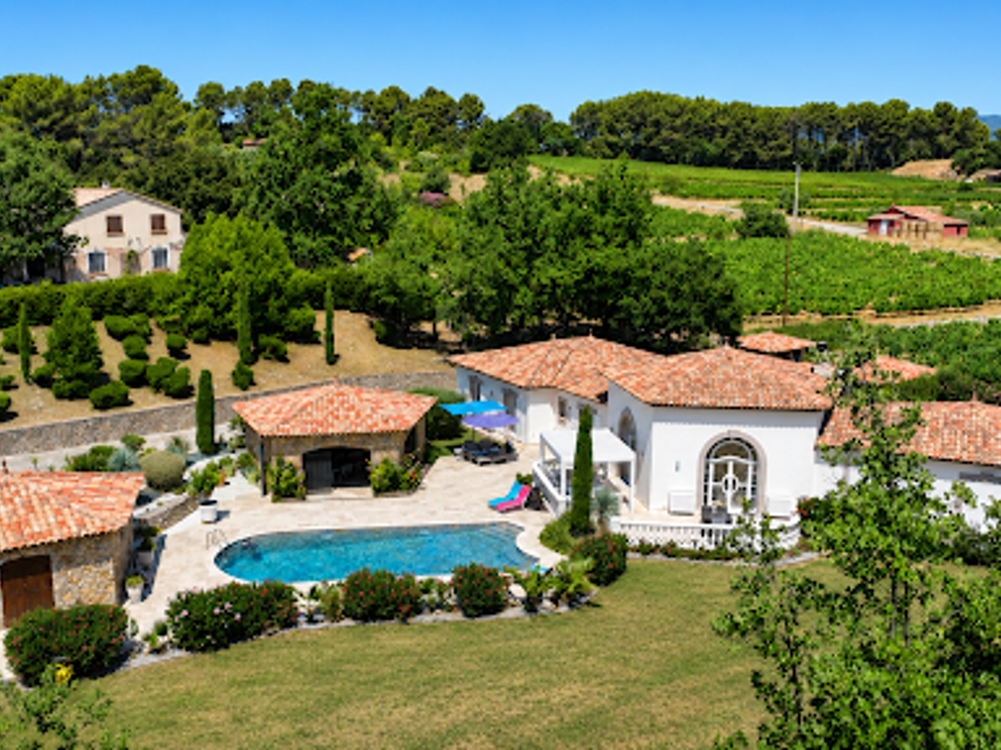 Maison à vendre - 6 pièces - 209m2 - Draguignan (83300)