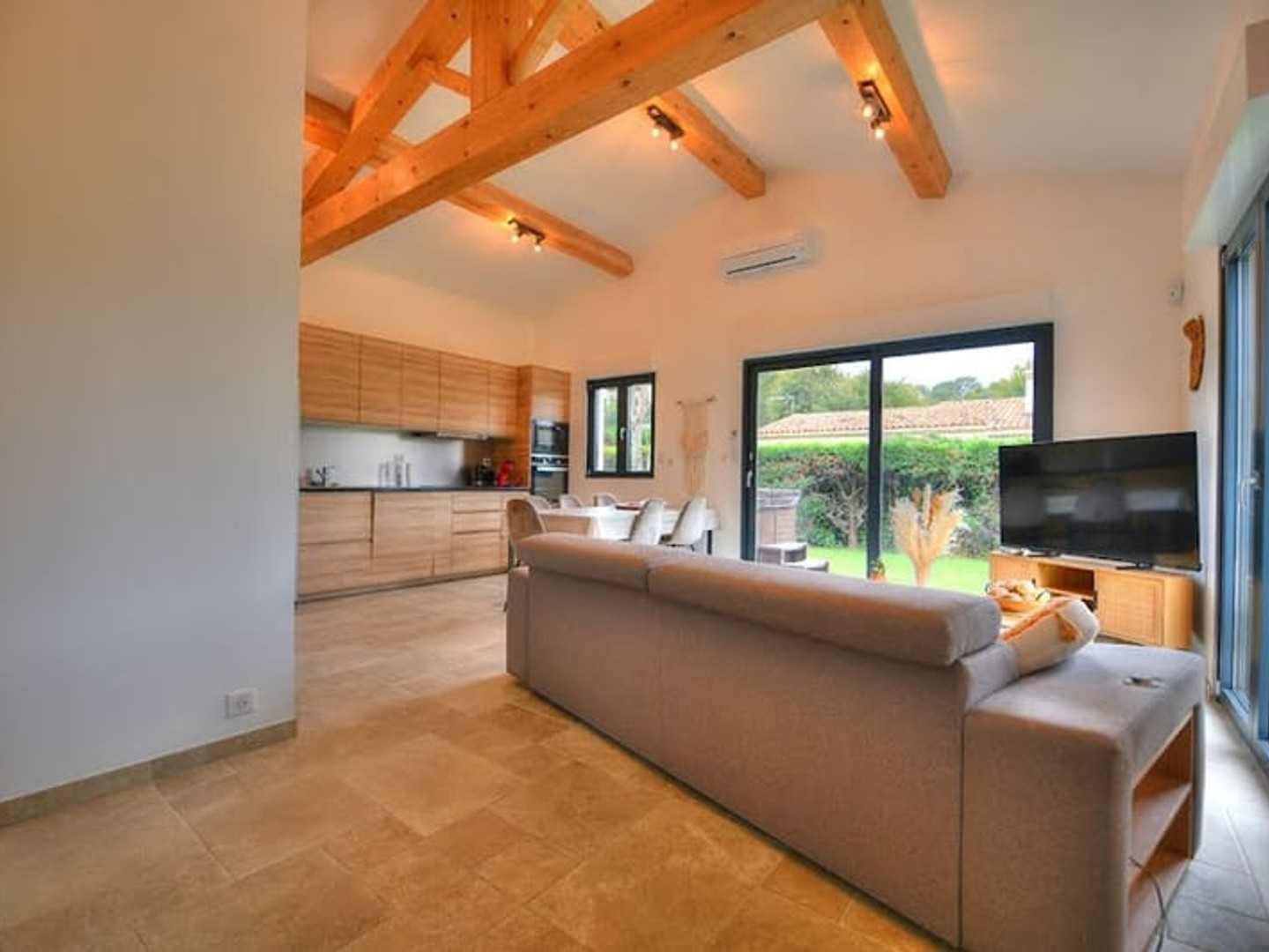 Villa 7 pièces 65 m²