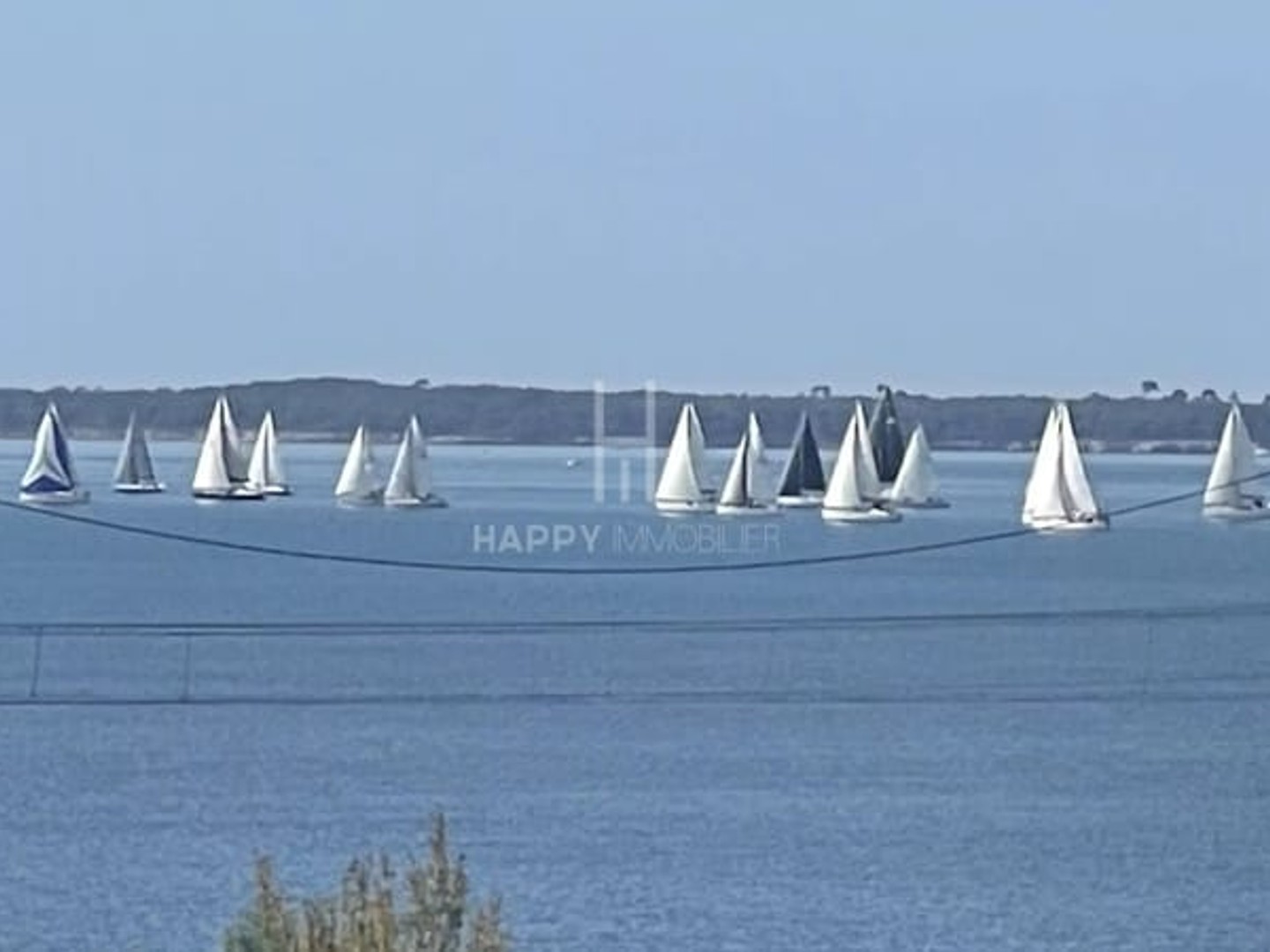 Charmant studio avec vue sur mer dans une résidence privée, accès direct à la plage à 100 m.