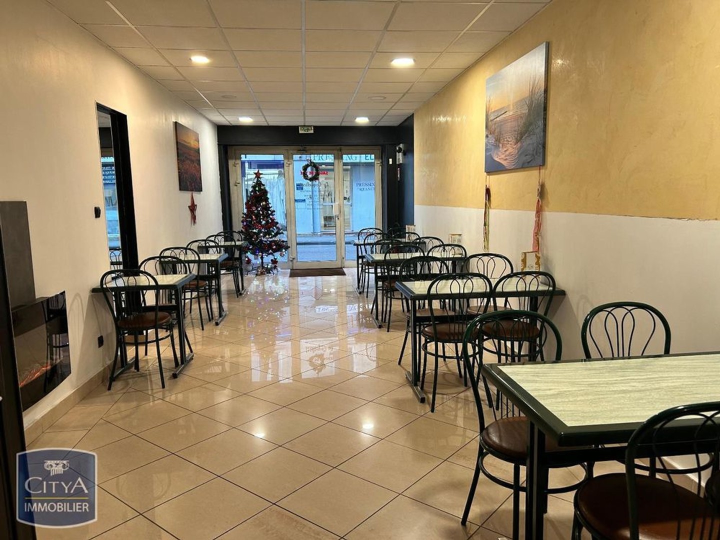 Immeuble à vendre - 412m2 - Rive-De-Gier (42800)