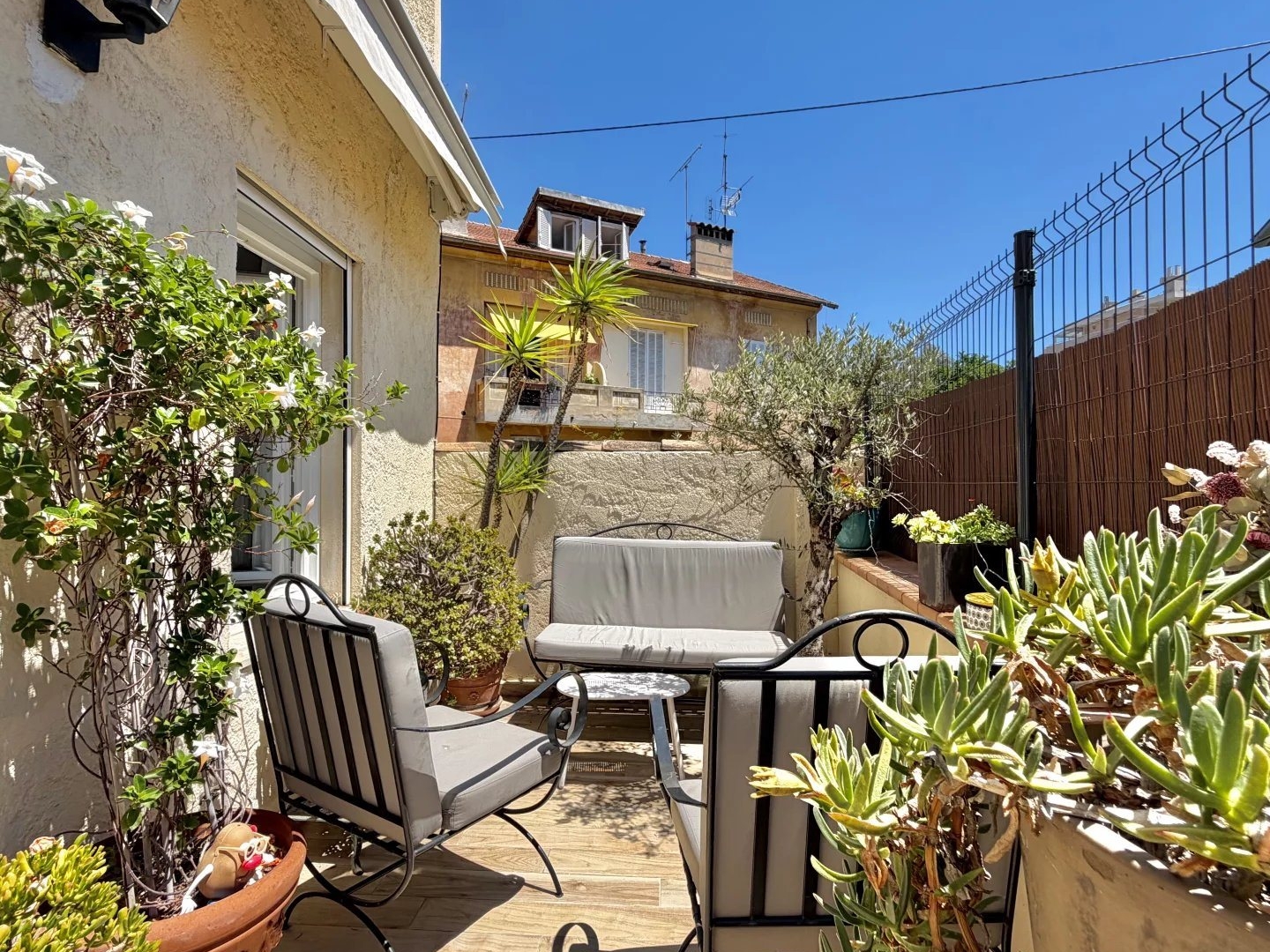 Appartement à vendre - 4 pièces - 68m2 - Cannes (06400)