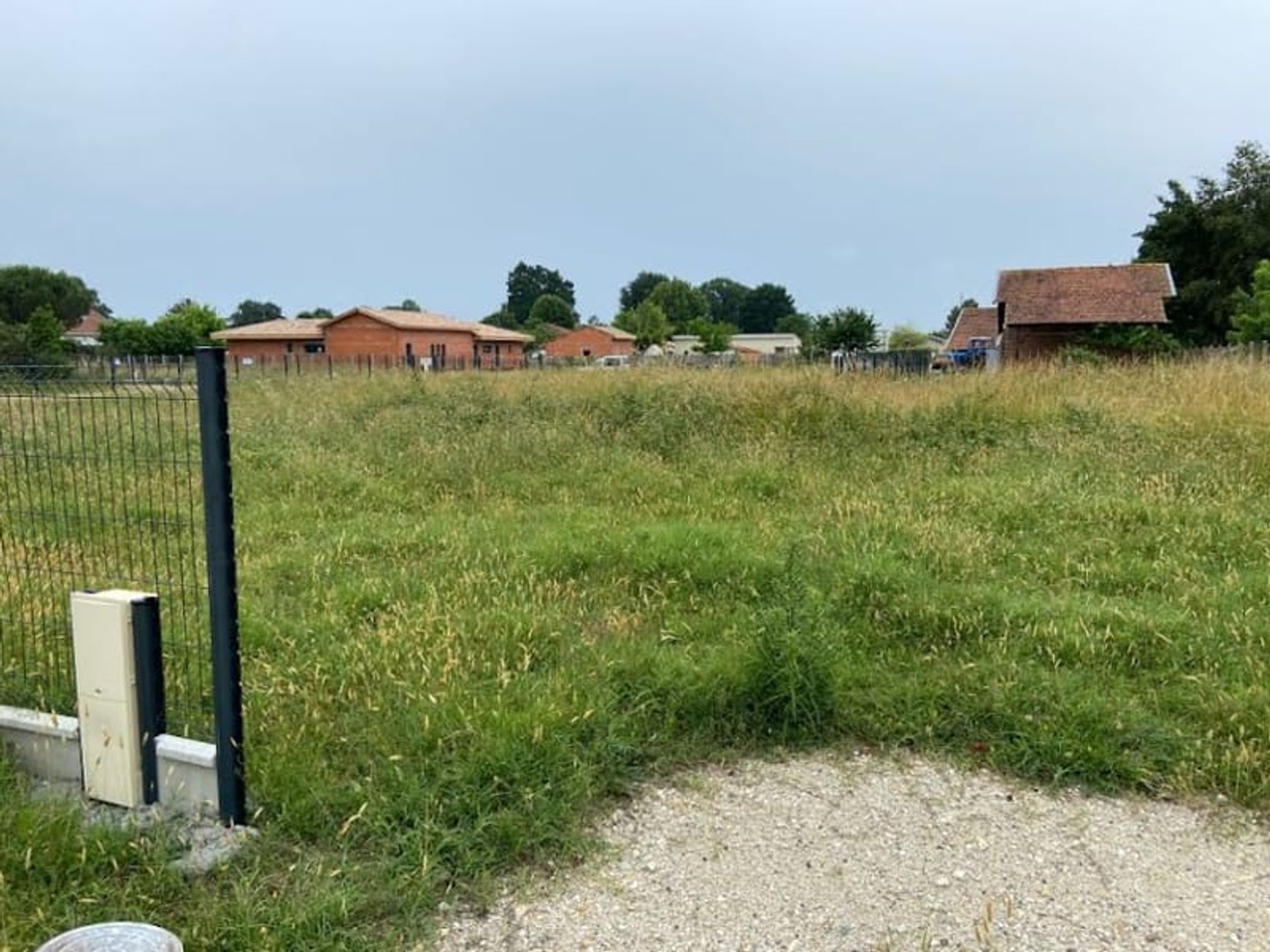 Maison à vendre - 4 pièces - 493m2 - Brach (33480)