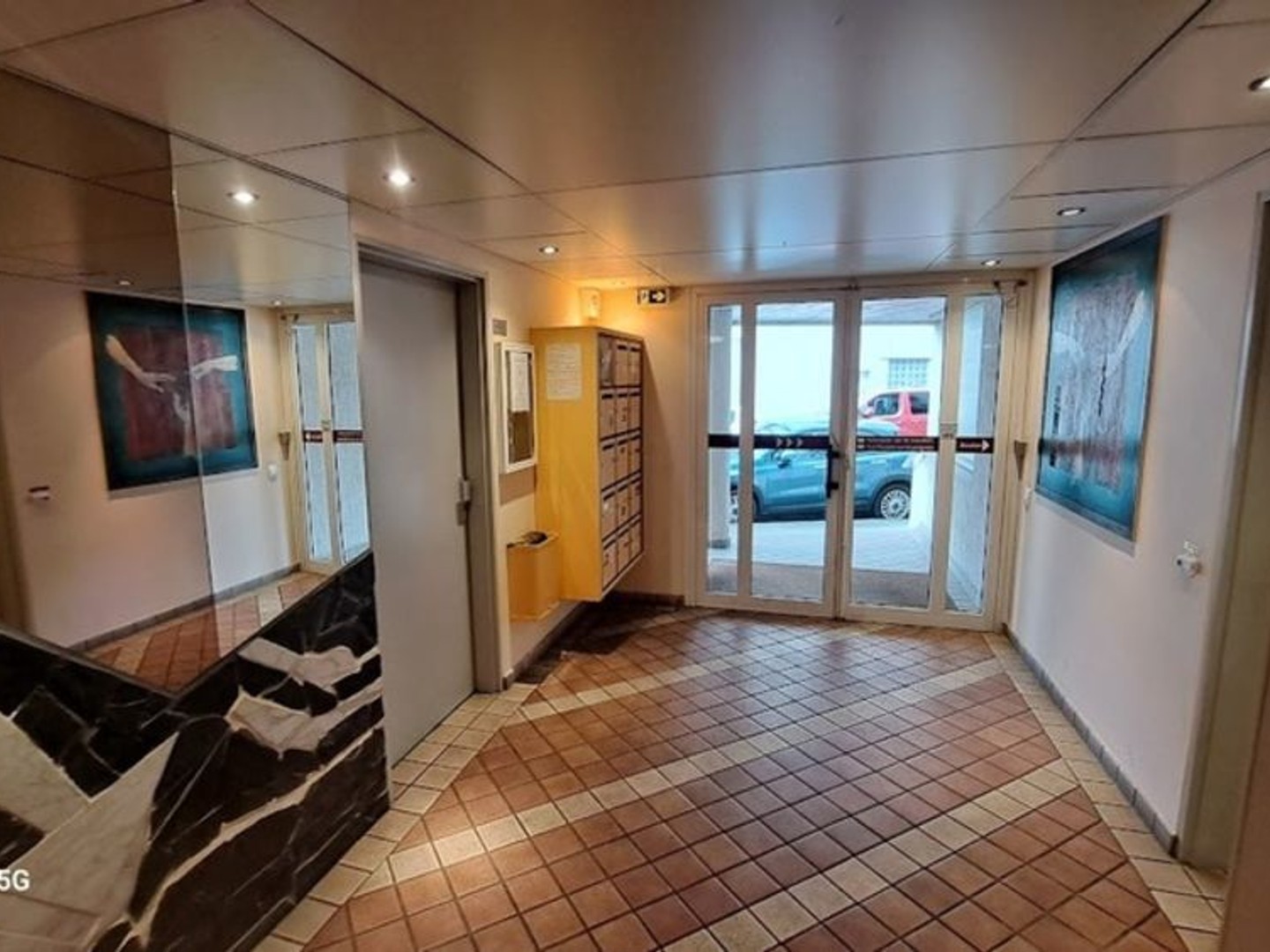 Bureaux à vendre - 66m2 - Tarbes (65000)