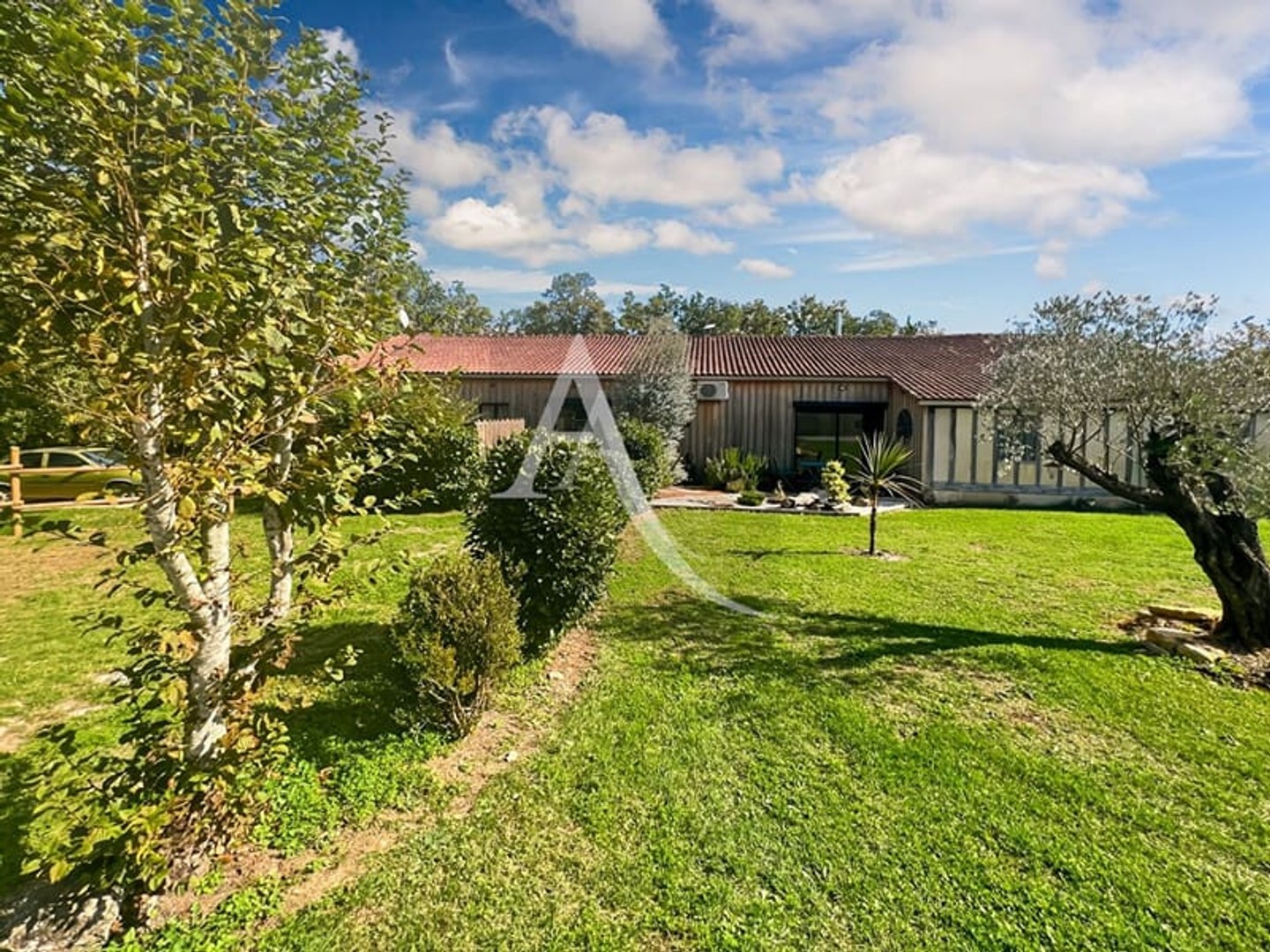 Maison à vendre - 8 pièces - 250m2 - Thézac (47370)