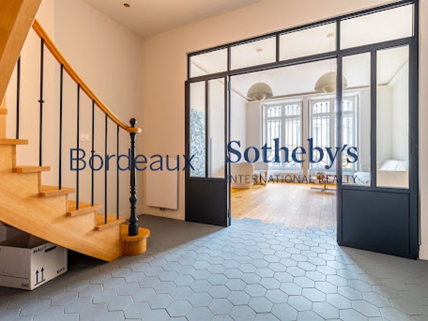 Appartement à vendre - 4 pièces - 151m2 - Bordeaux (33000)