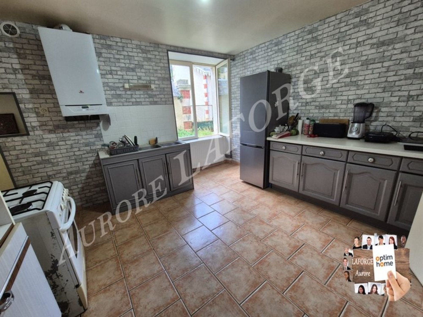 Maison à vendre - 7 pièces - 149m2 - Le Blanc (36300)