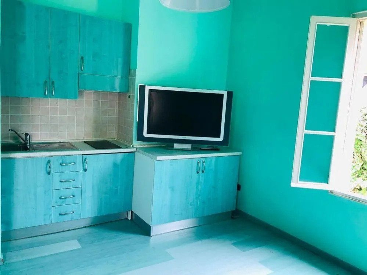 Appartement à vendre - 1 pièce - 20m2 - Vallauris (06220)