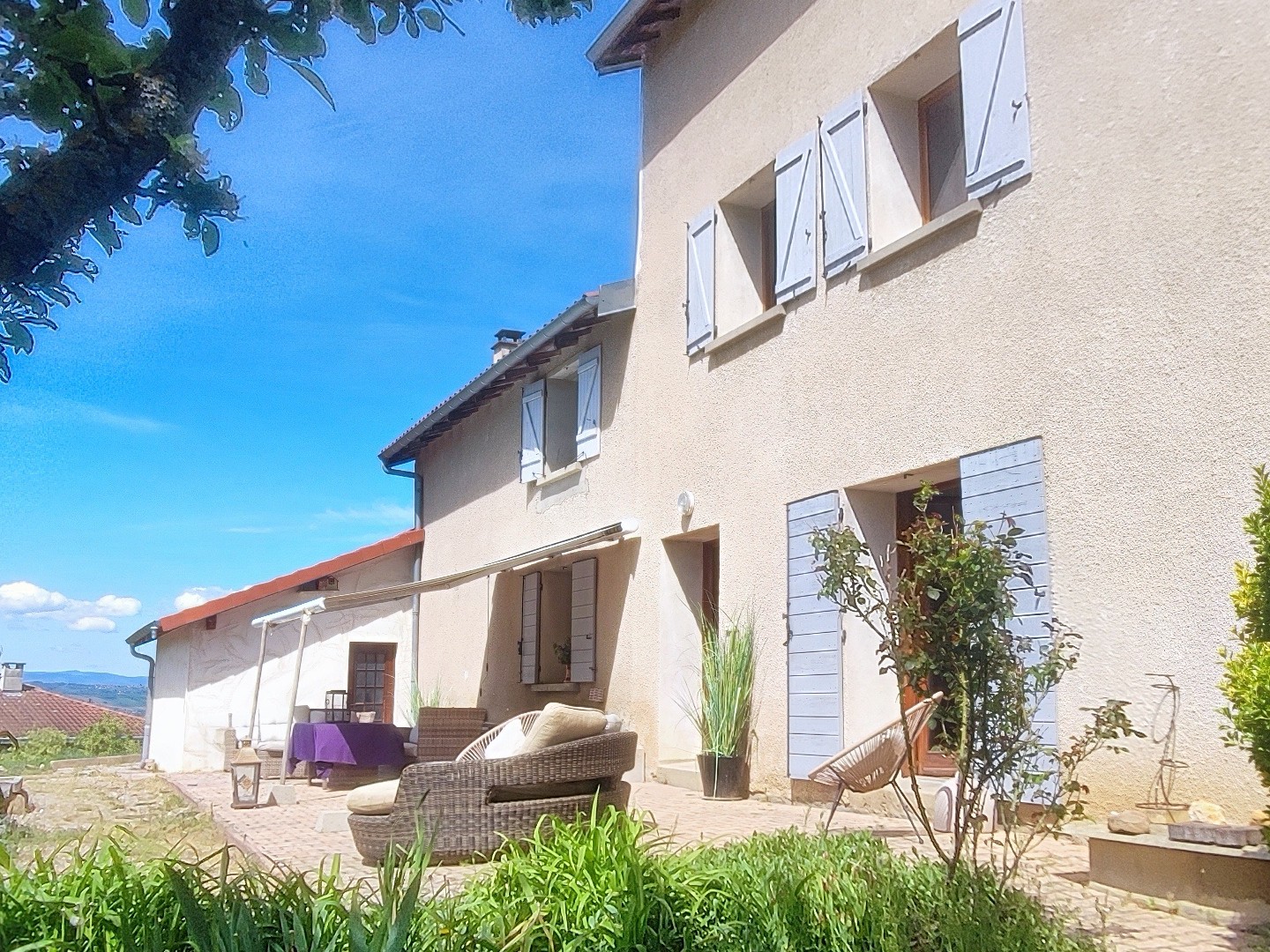 Maison à vendre - 5 pièces - 140m2 - Lissieu (69380)