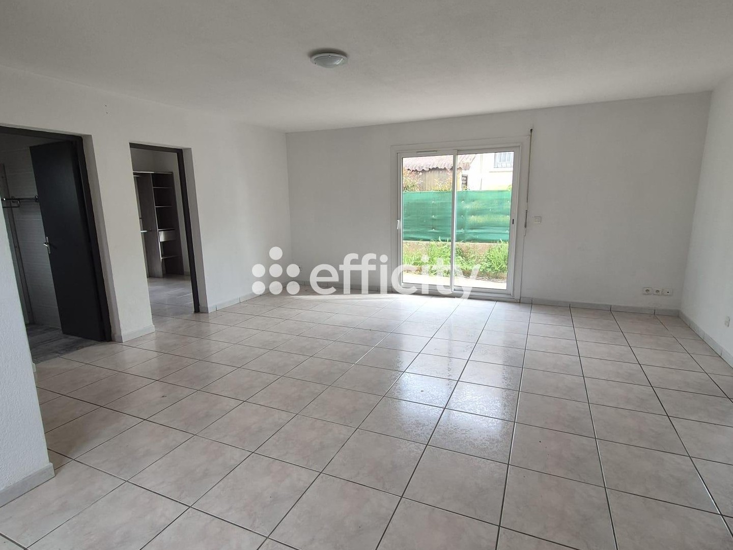 Maison à vendre - 5 pièces - 86m2 - Agde (34300)