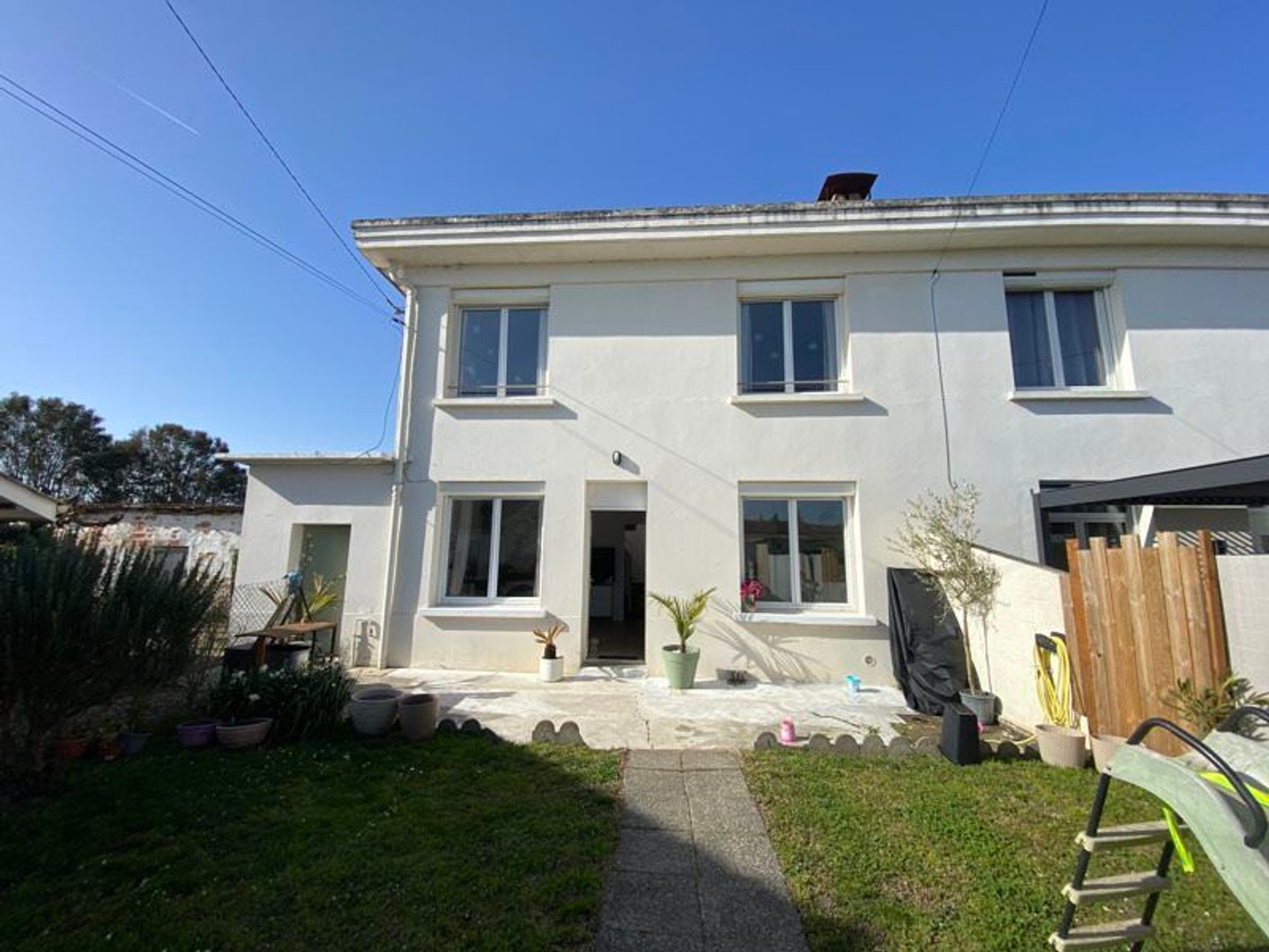 Maison à vendre - 5 pièces - 80m2 - Sainte-Bazeille (47180)