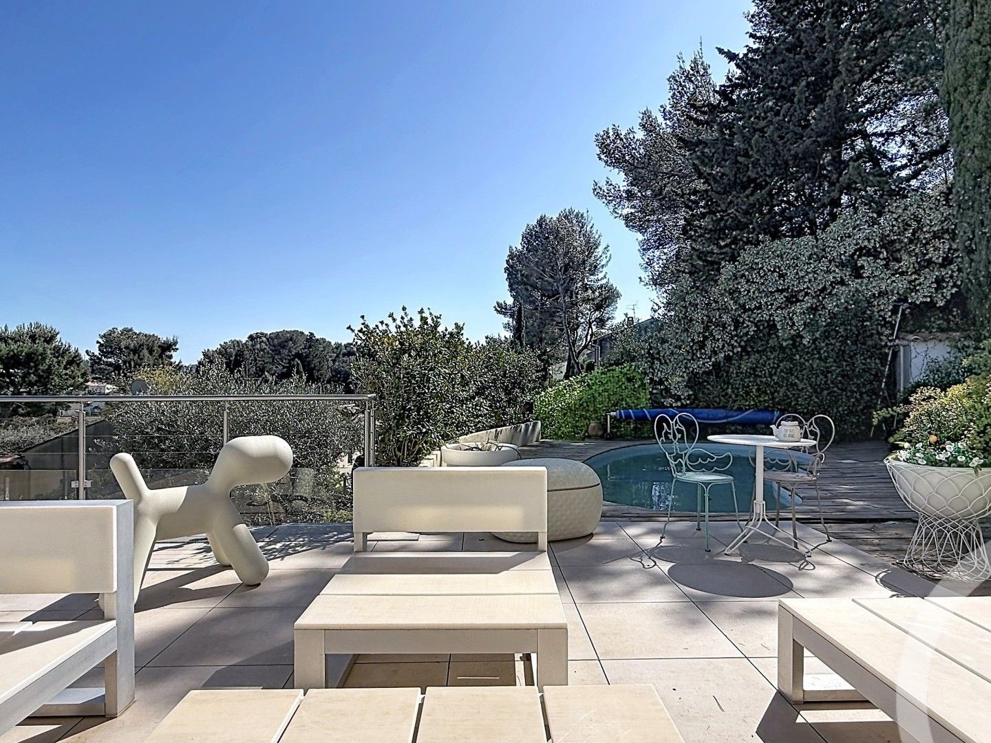 Maison à vendre - 9 pièces - 173m2 - Châteaurenard (13160)