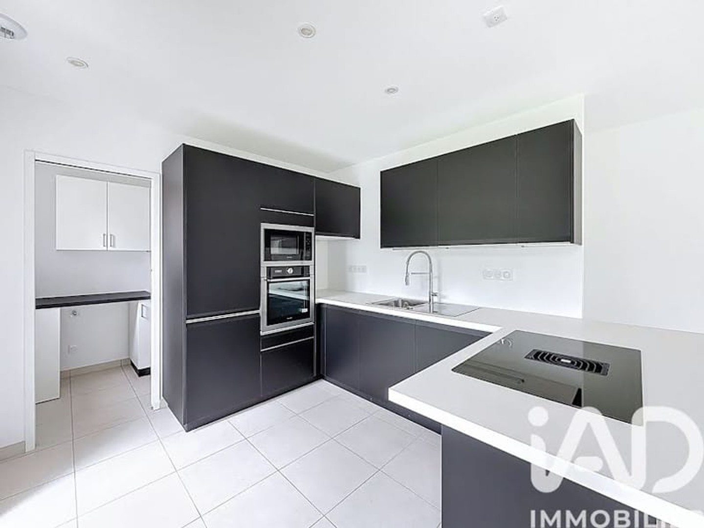 Maison à vendre - 6 pièces - 146m2 - Verrières-Le-Buisson (91370)
