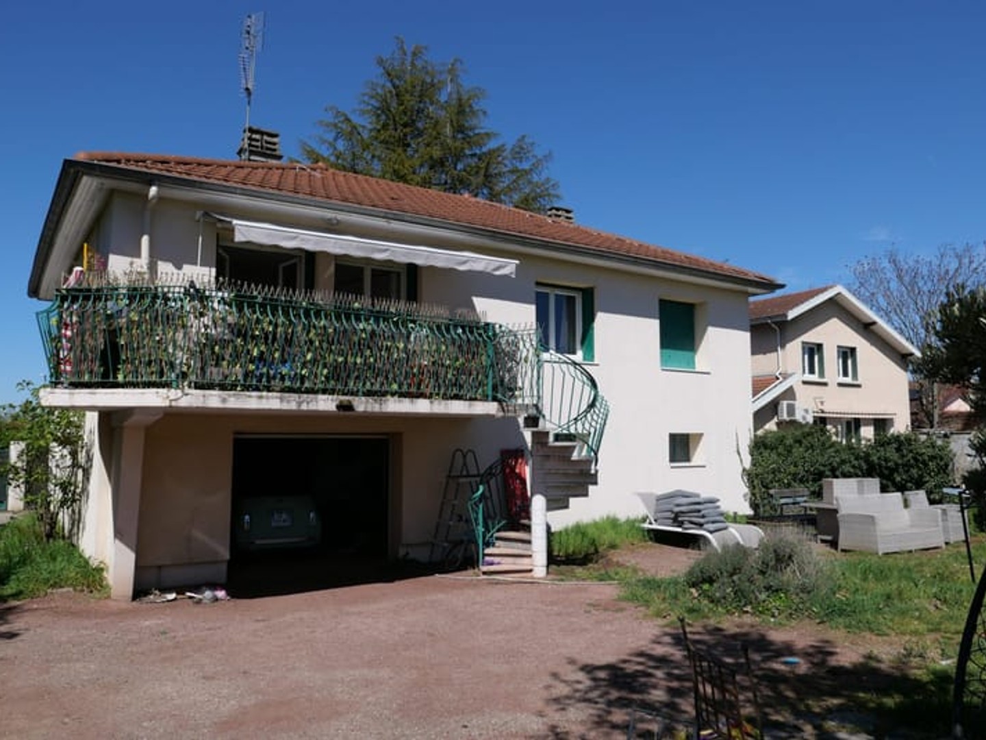 Maison à vendre - 5 pièces - 79m2 - Meyzieu (69330)