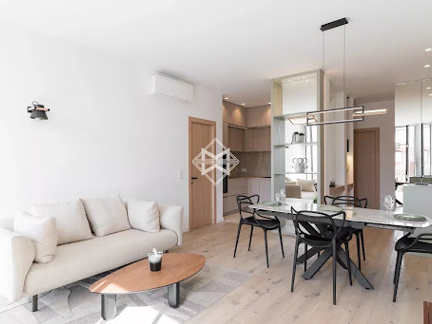 Appartement à vendre - 4 pièces - 85m2 - Cannes (06400)