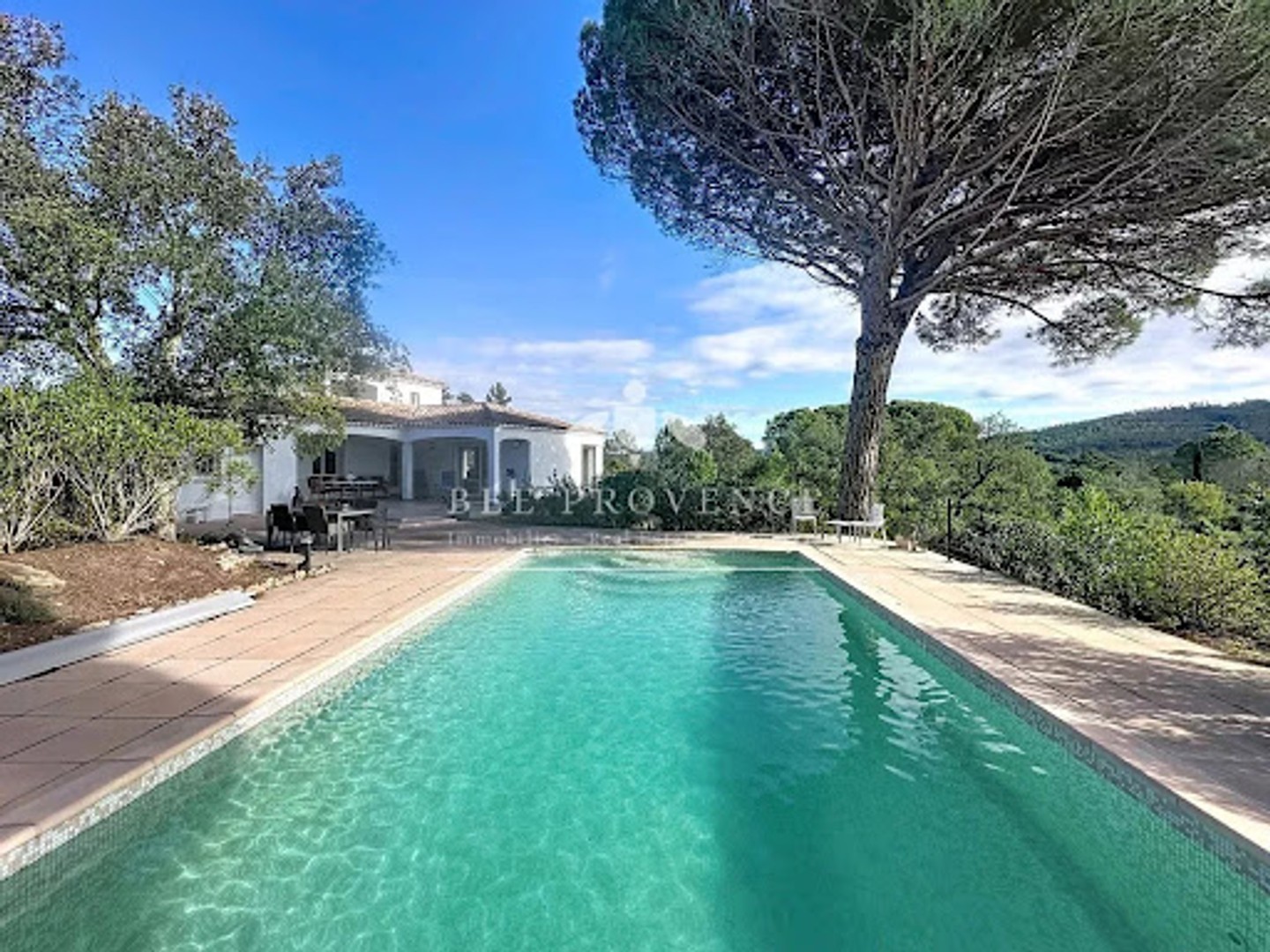 Villa 4 pièces 164 m²