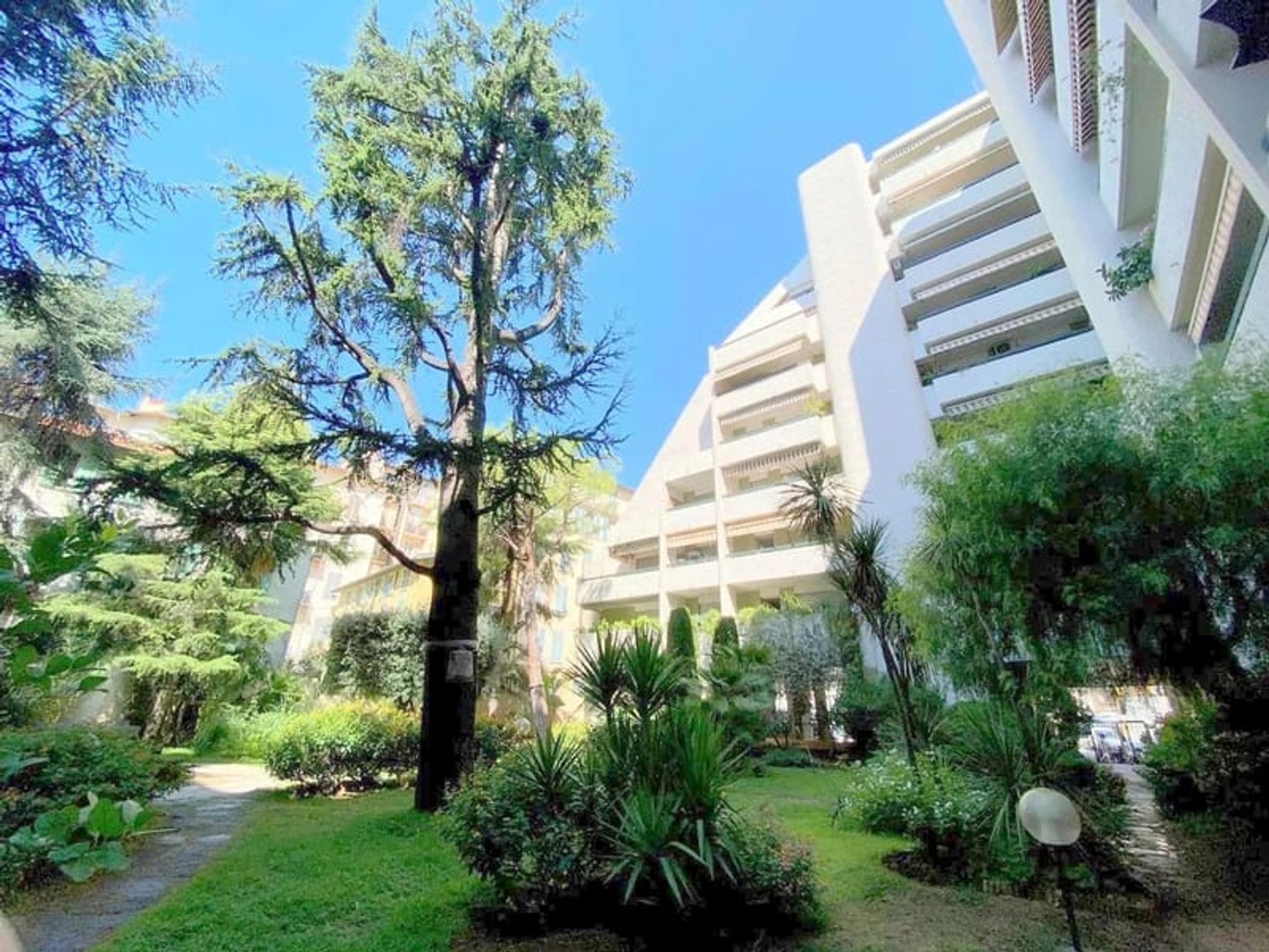 Appartement à vendre - 3 pièces - 70m2 - Nice (06000)