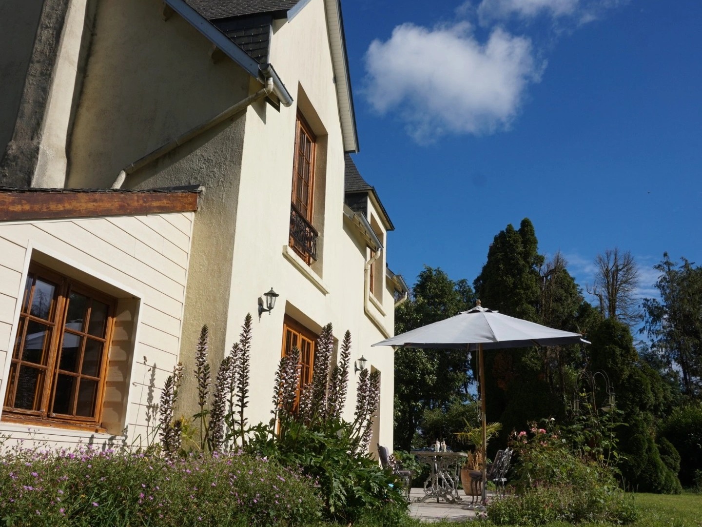Maison à vendre - 14 pièces - 273m2 - Plonévez-Du-Faou (29530)