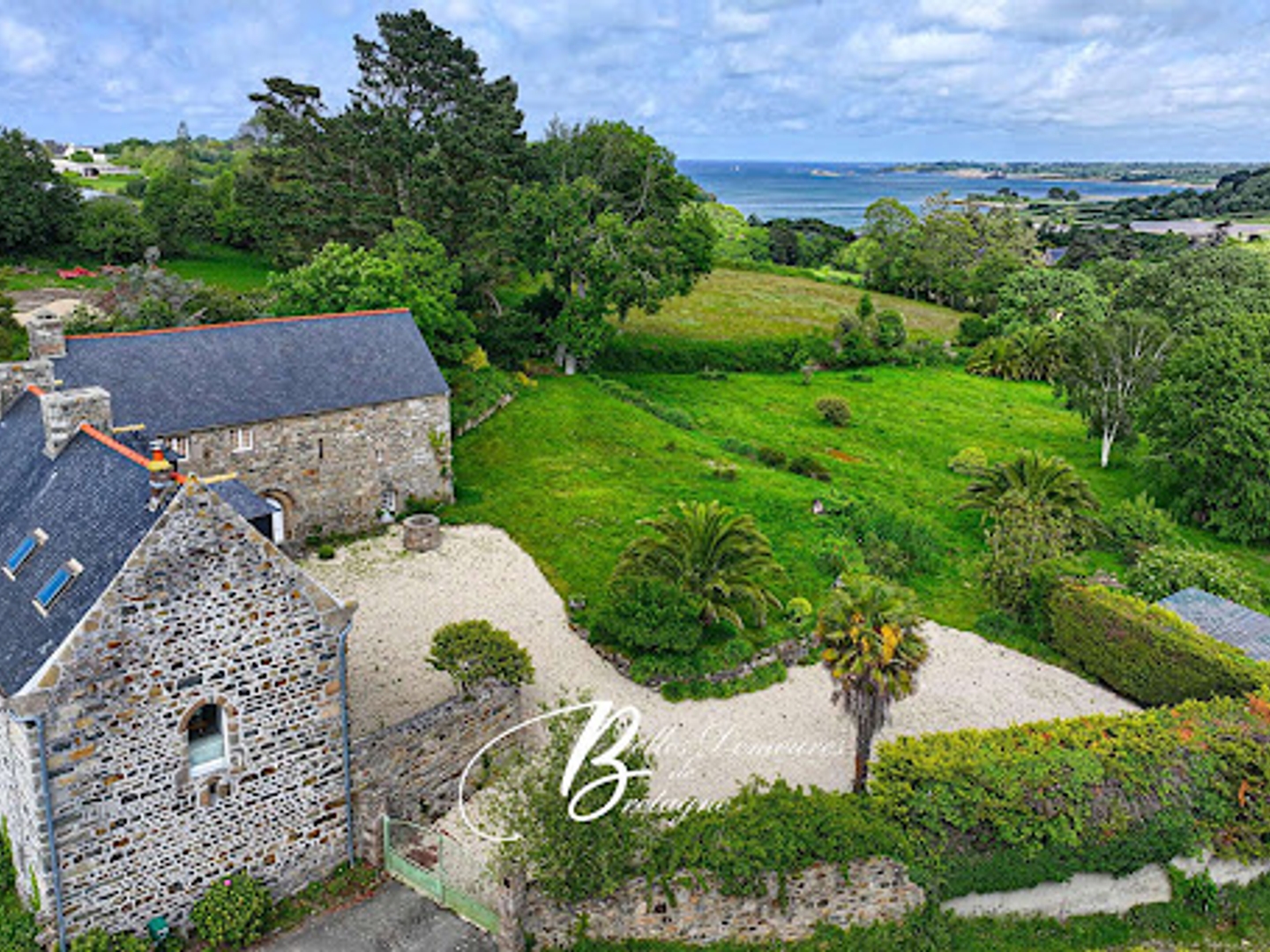 Maison 12 pièces 328 m²