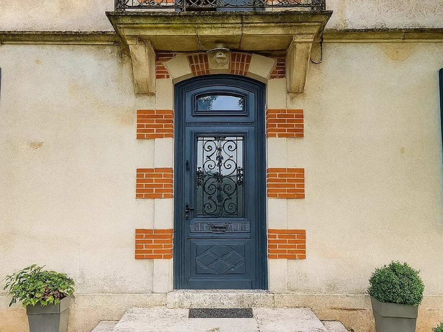 Maison à vendre - 9 pièces - 262m2 - Casseneuil (47440)