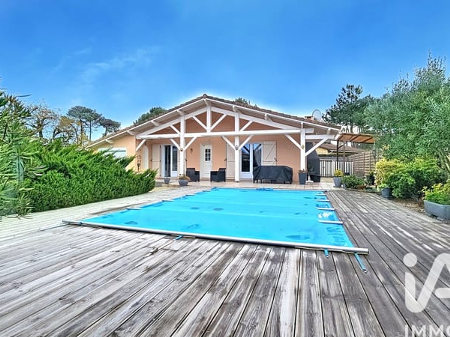 Maison à vendre - 4 pièces - 93m2 - Arès (33740)