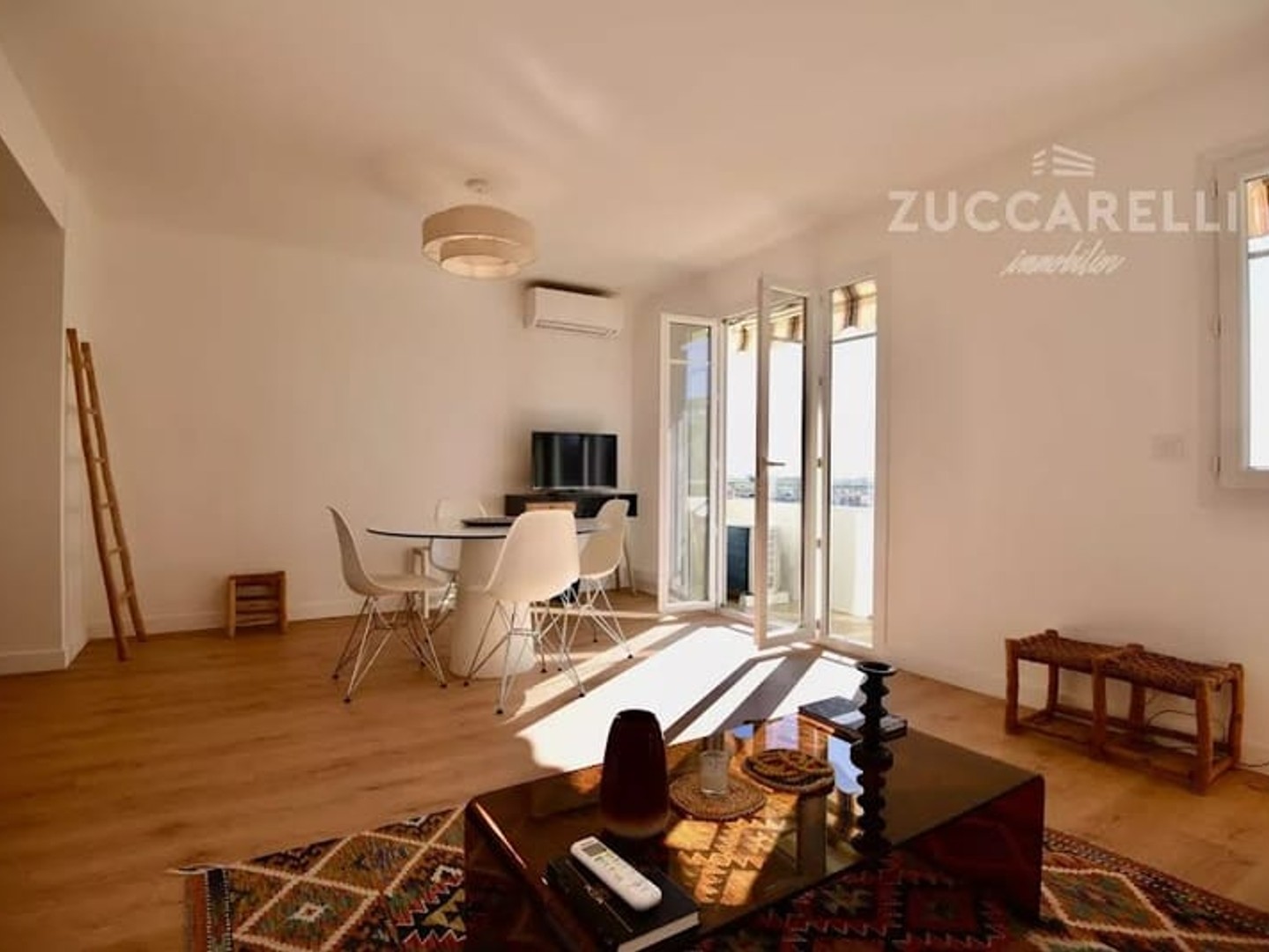 Appartement à vendre - 4 pièces - 73m2 - Nice (06000)