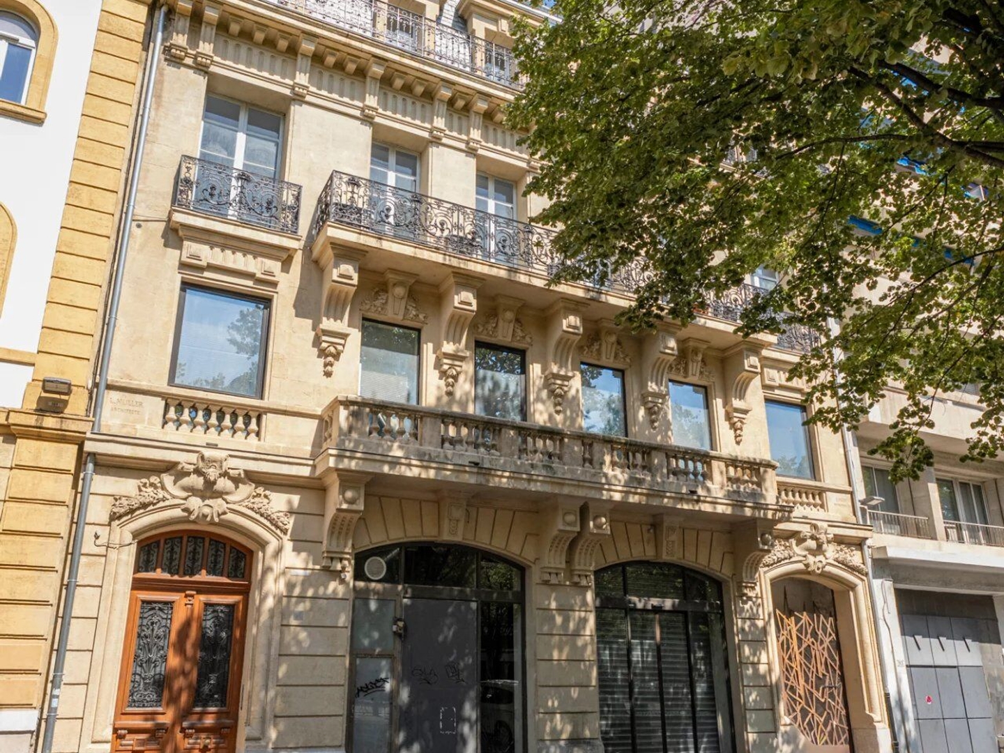 VENTE-IMMEUBLE BOURGEOIS-LOCAL COMMERCIAL-PRADO