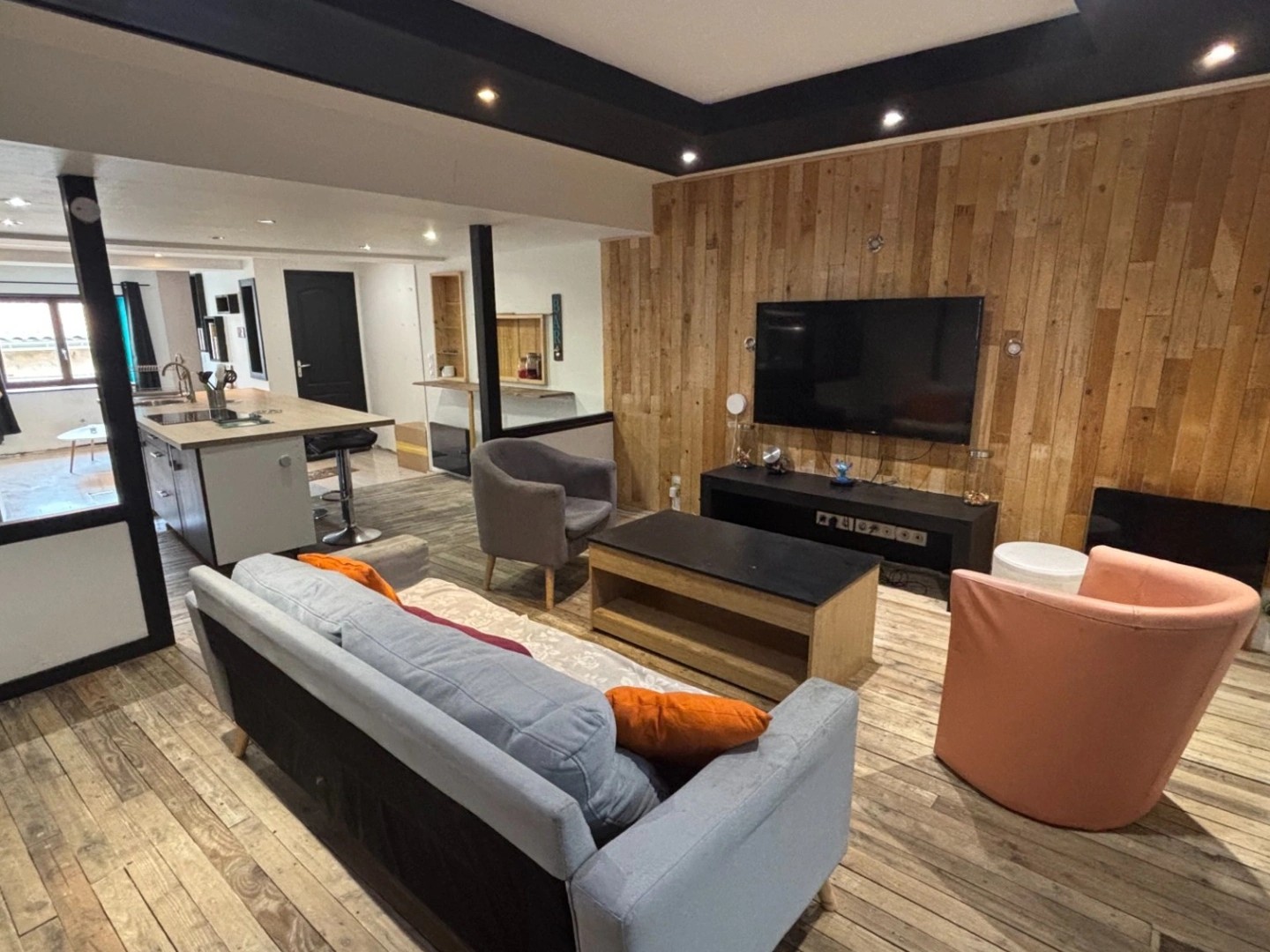 Maison à vendre - 5 pièces - 91m2 - Chauriat (63117)