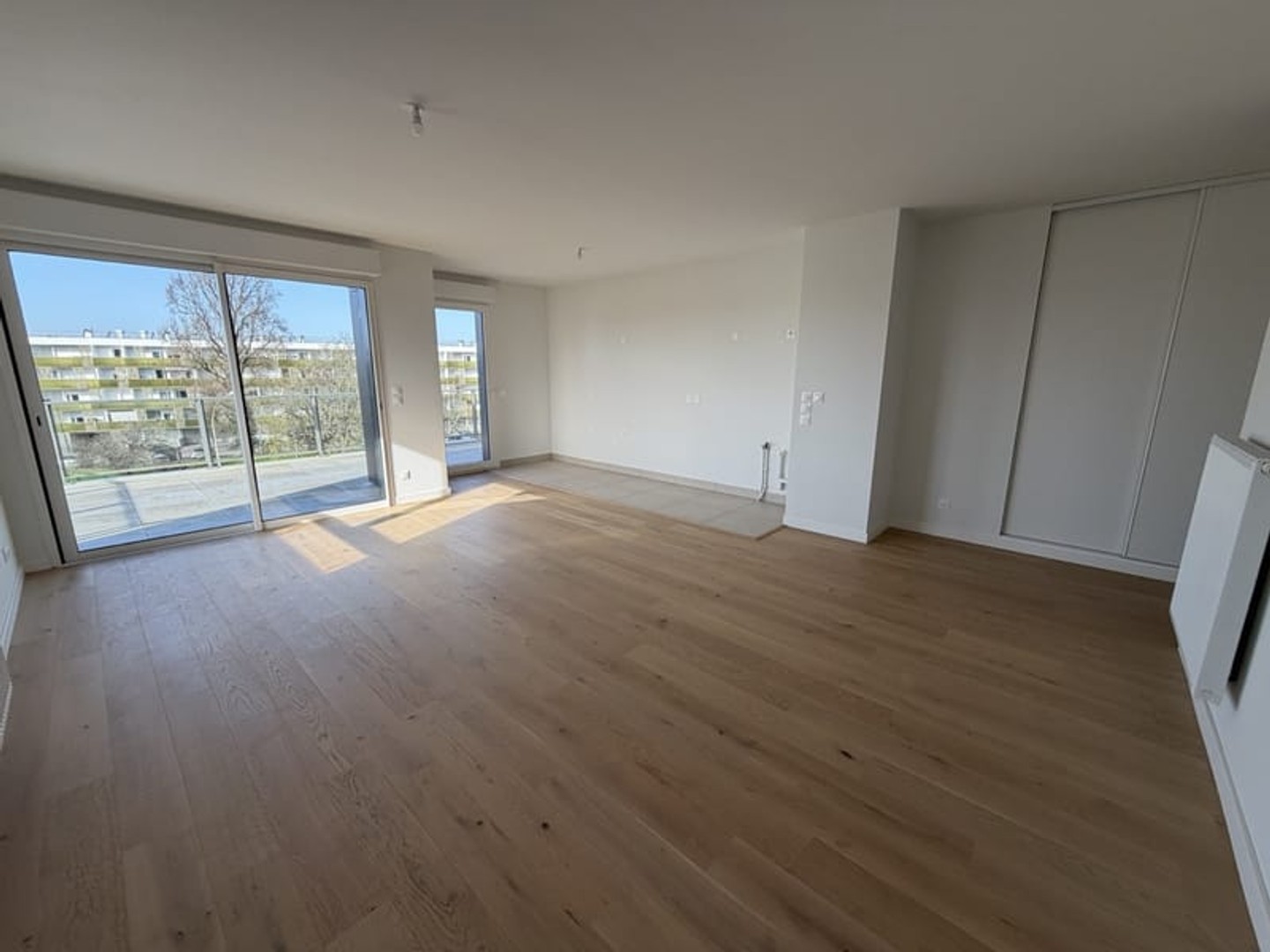 Appartement à vendre - 5 pièces - 111m2 - Pessac (33600)