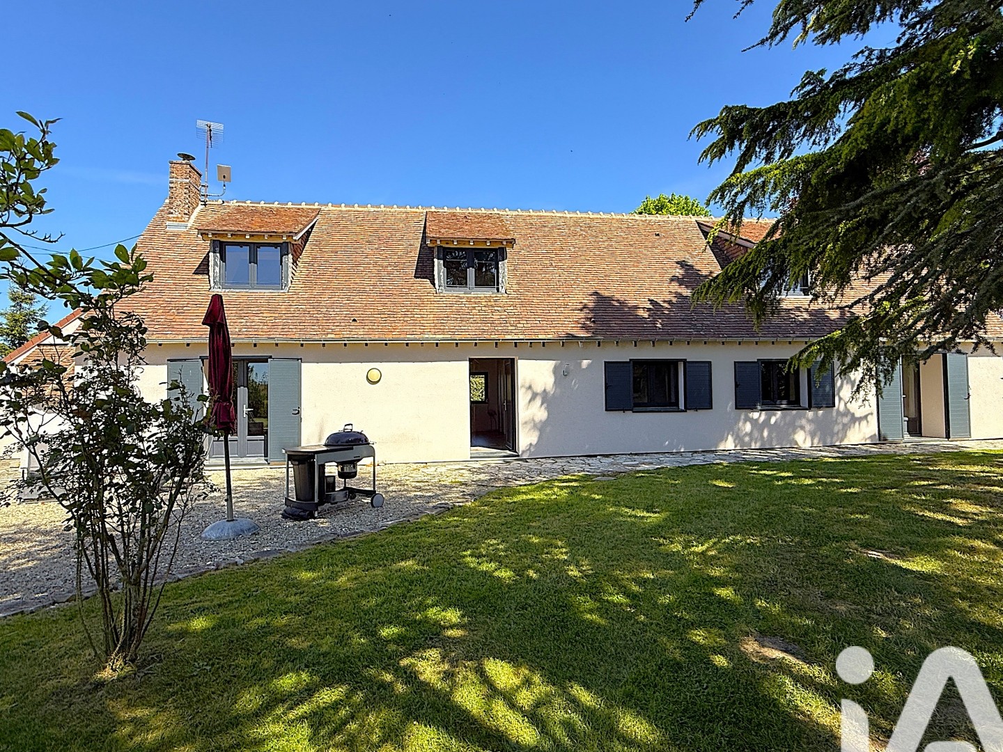 Maison à vendre - 6 pièces - 170m2 - Yèvres (28160)